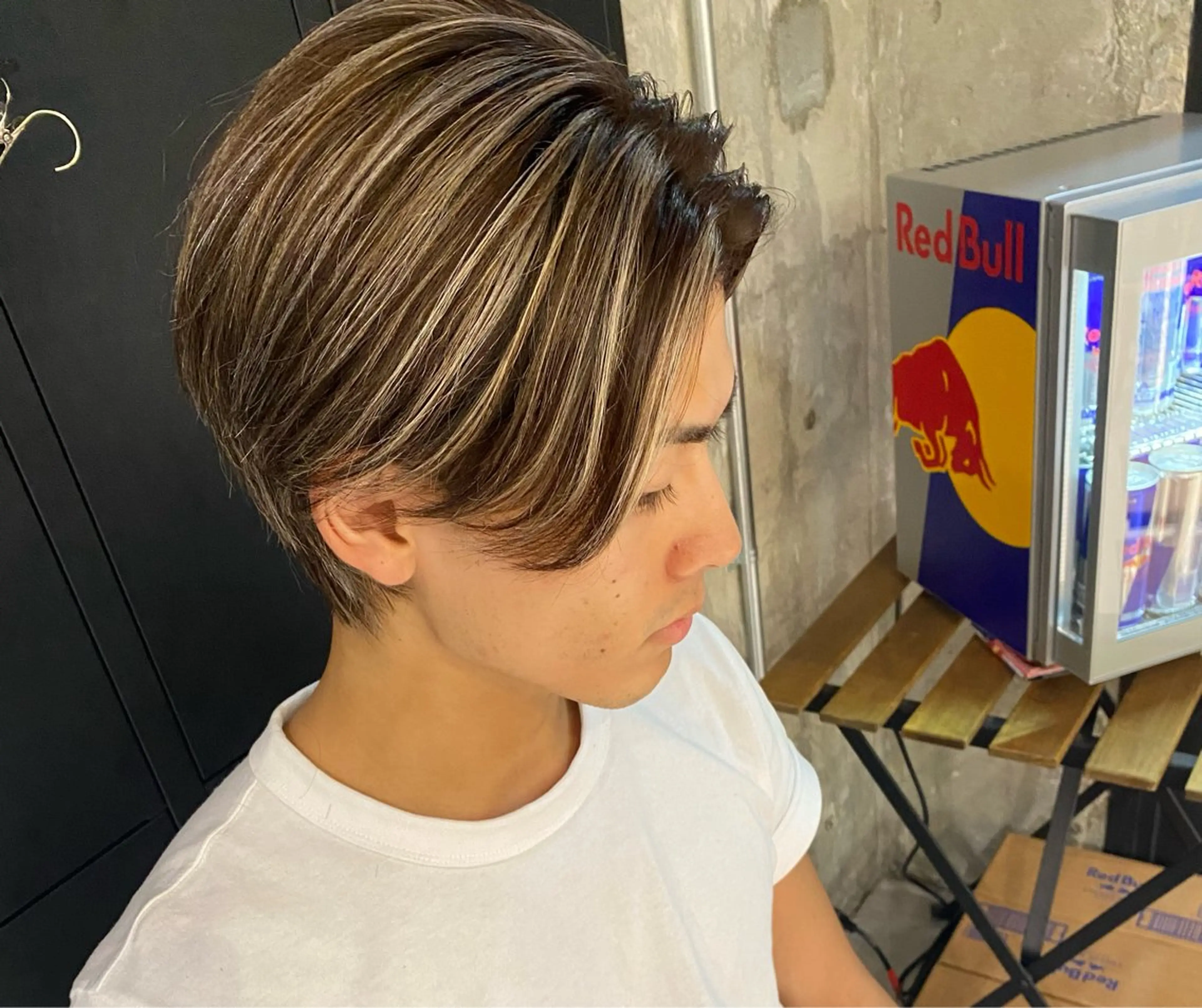 ミディアム ハイライト ヘアカラー 🇺🇸ルミナ🔥 海外ハイライトのヘアスタイル