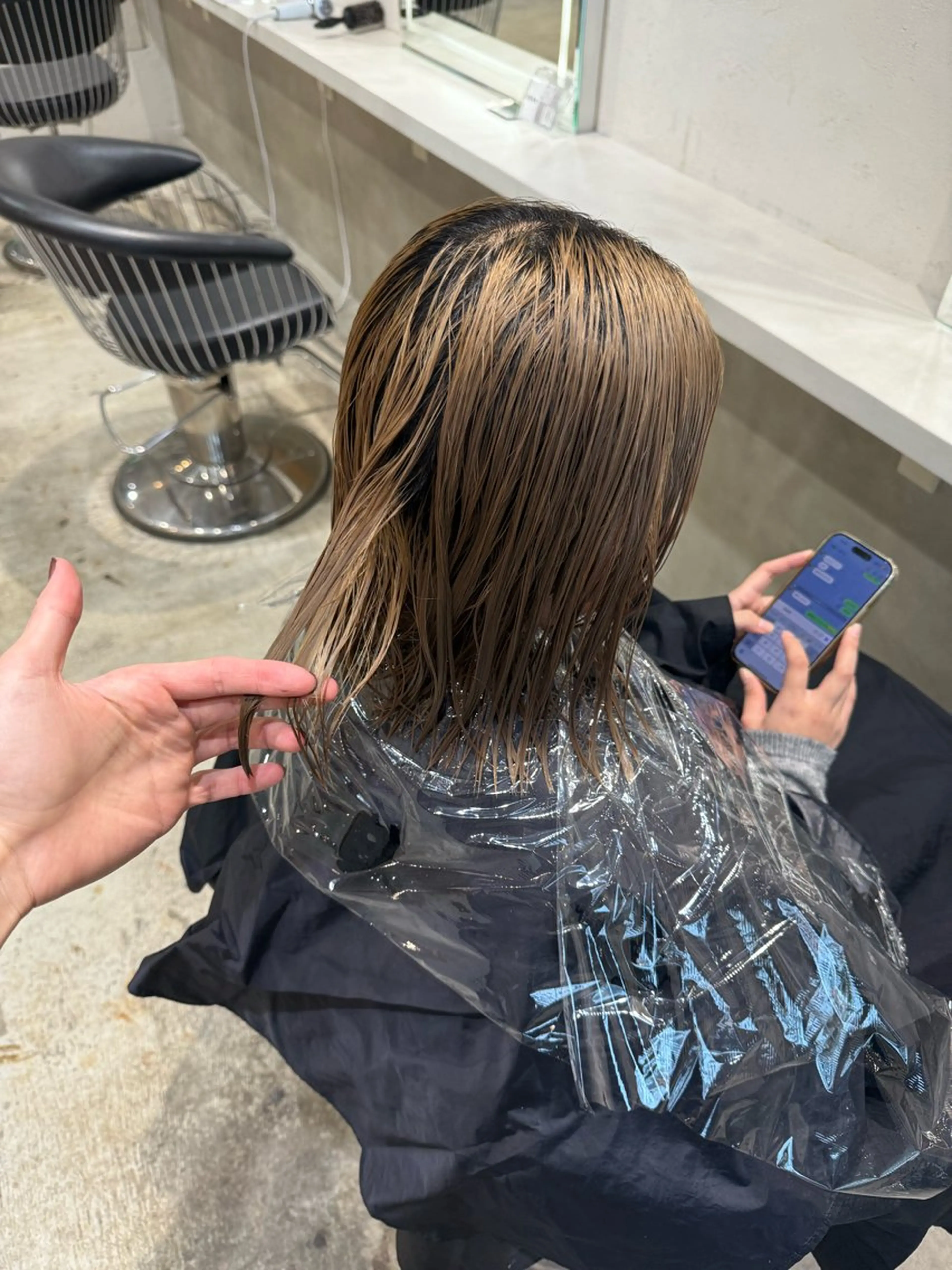 ミディアム カット ヘアカラー トリートメント 名古屋/落ちる黒 黒染め落としのヘアスタイル