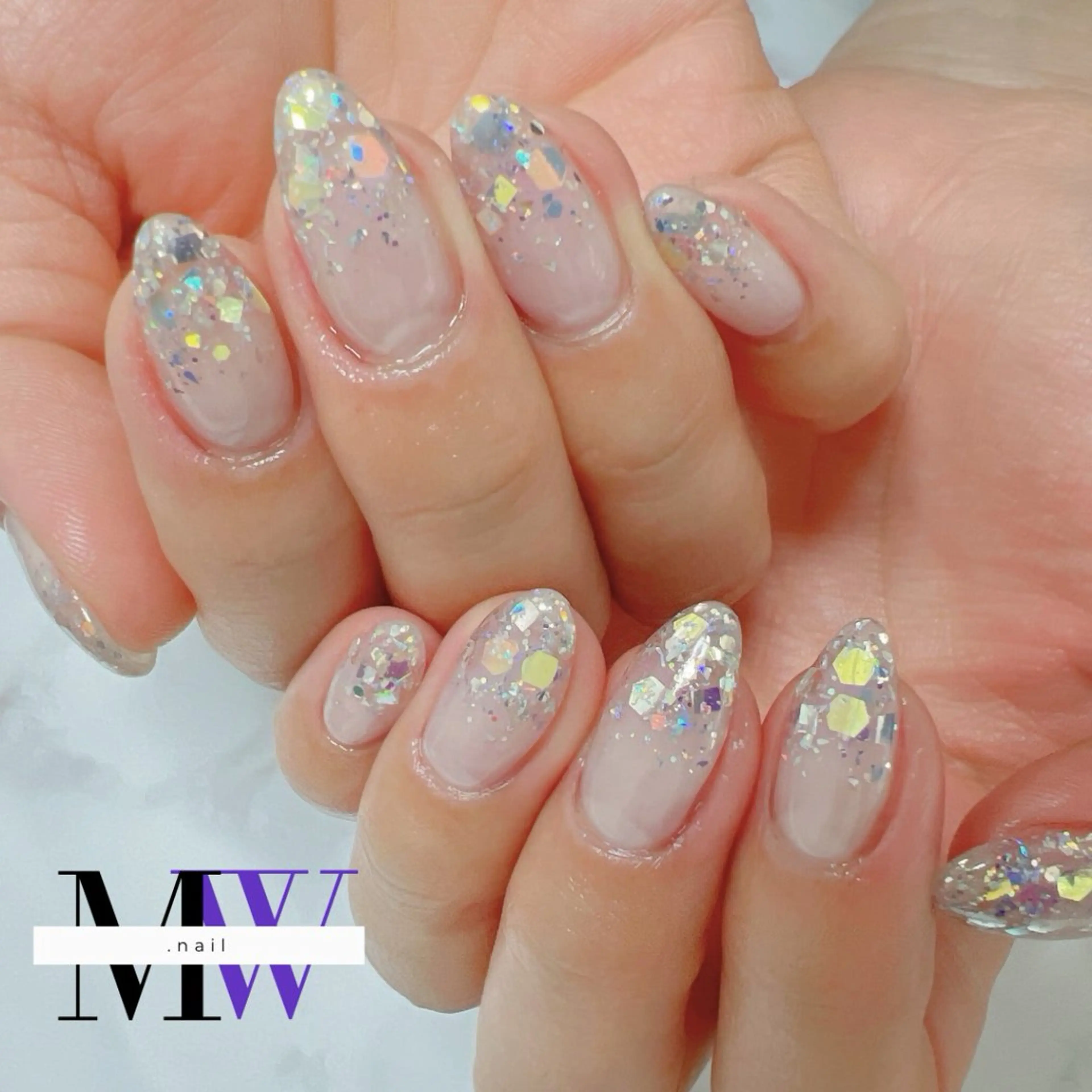 ネイル グラデーション ラメ(グリッター) ハンドネイル MW .nailのネイルデザイン