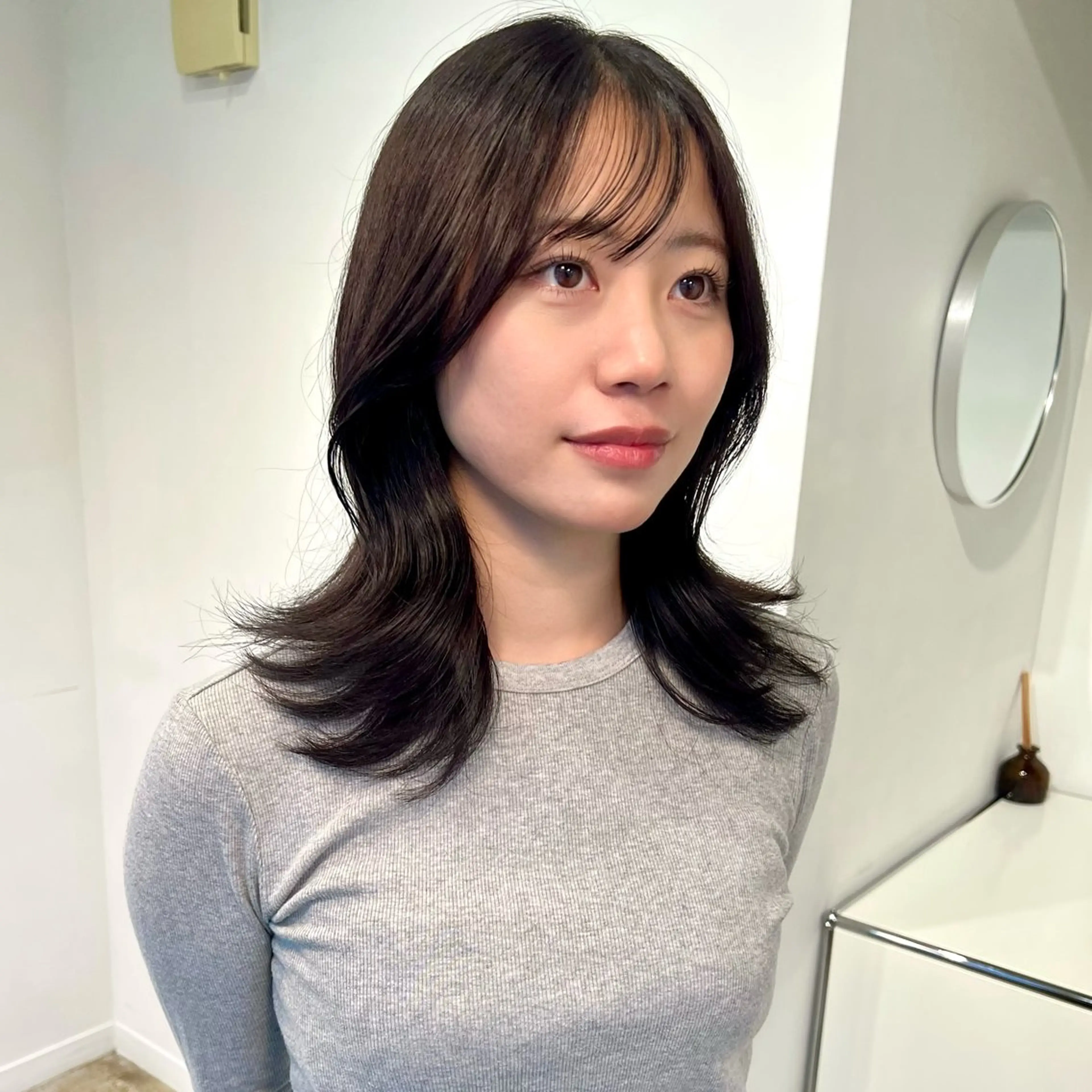 ミディアム カラー 透明感カラー カット ヘアカラー トリートメント レイヤーカット/暖色 カラー/mao🎀のヘアスタイル