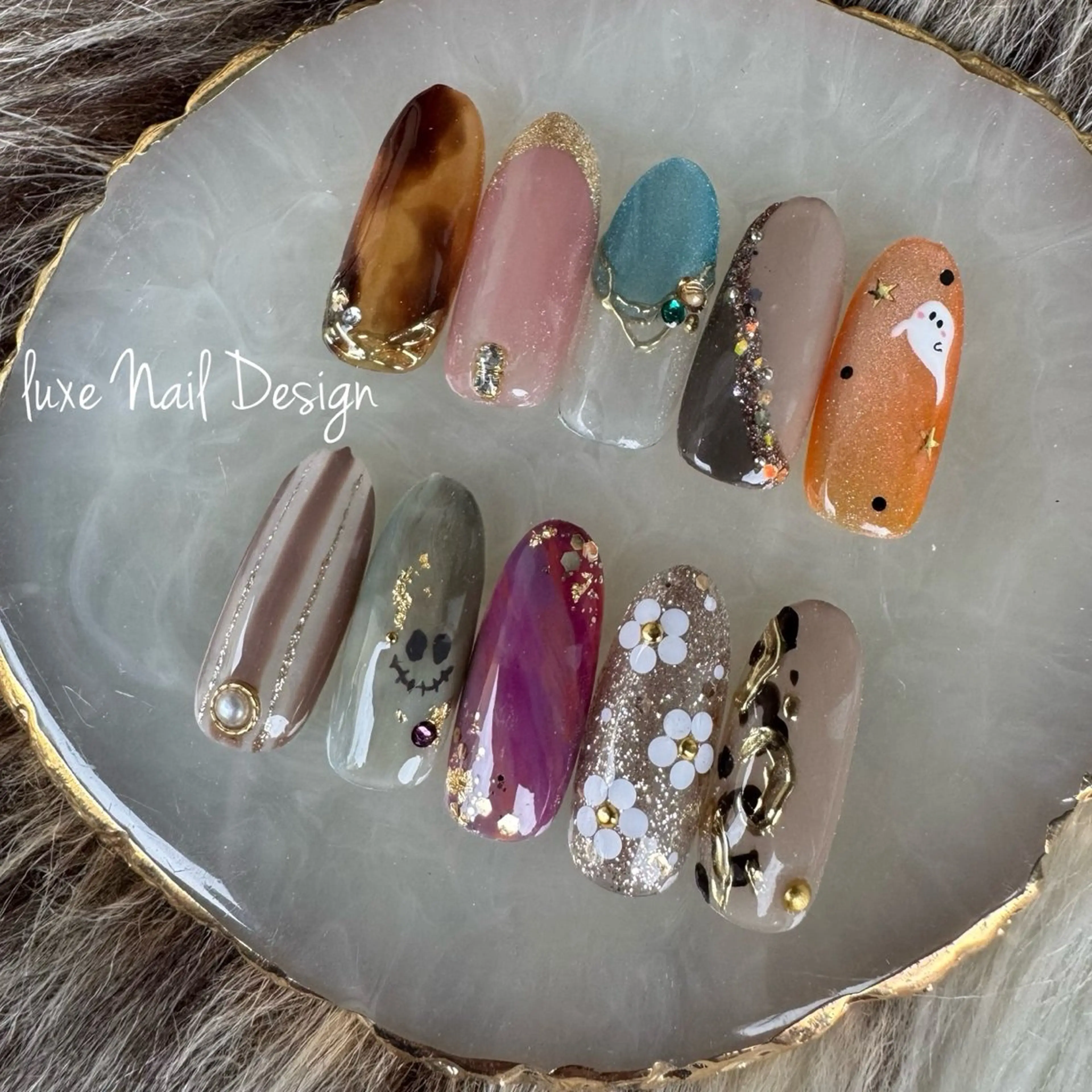 ネイル luxe NailDesignのネイルデザイン