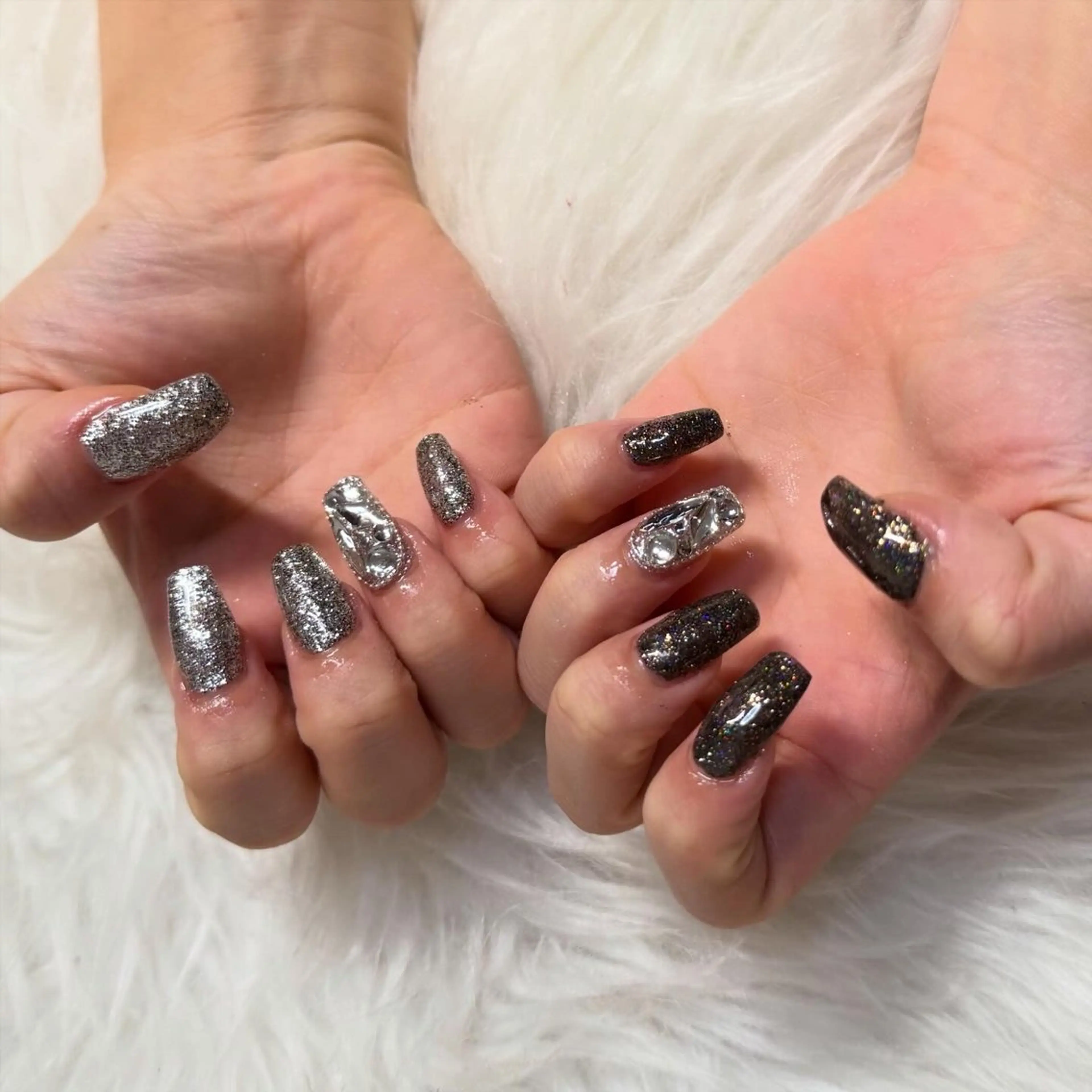 ミディアム ハンドネイル mao .のネイルデザイン