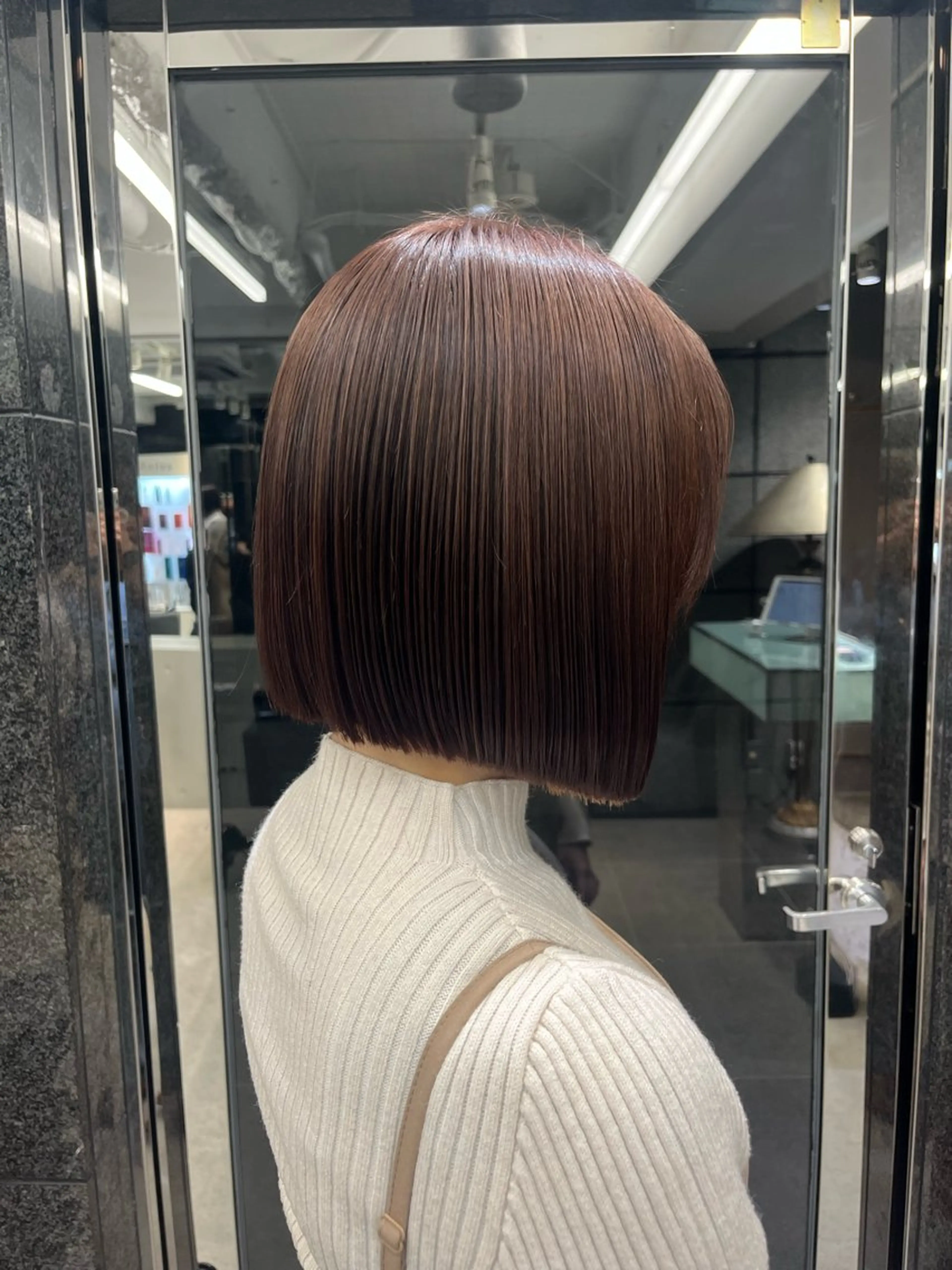 【多毛さんでも叶う🪐】美髪酸性縮毛矯正➕ぷつっとボブカット➕Aujua treatmentの写真