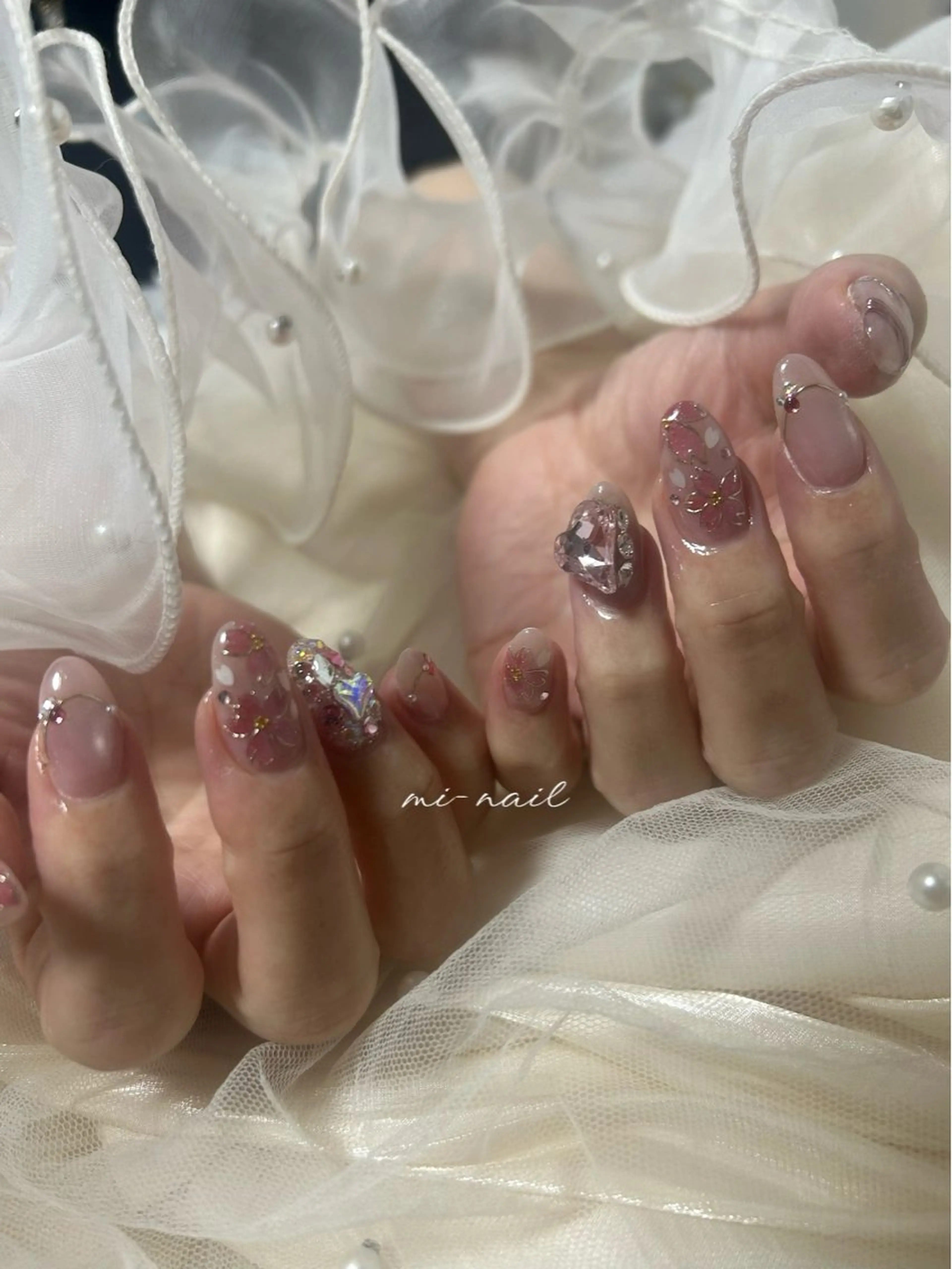 ネイル ハンドネイル ..mi_nail..所属・..mi-nail ..のネイルデザイン