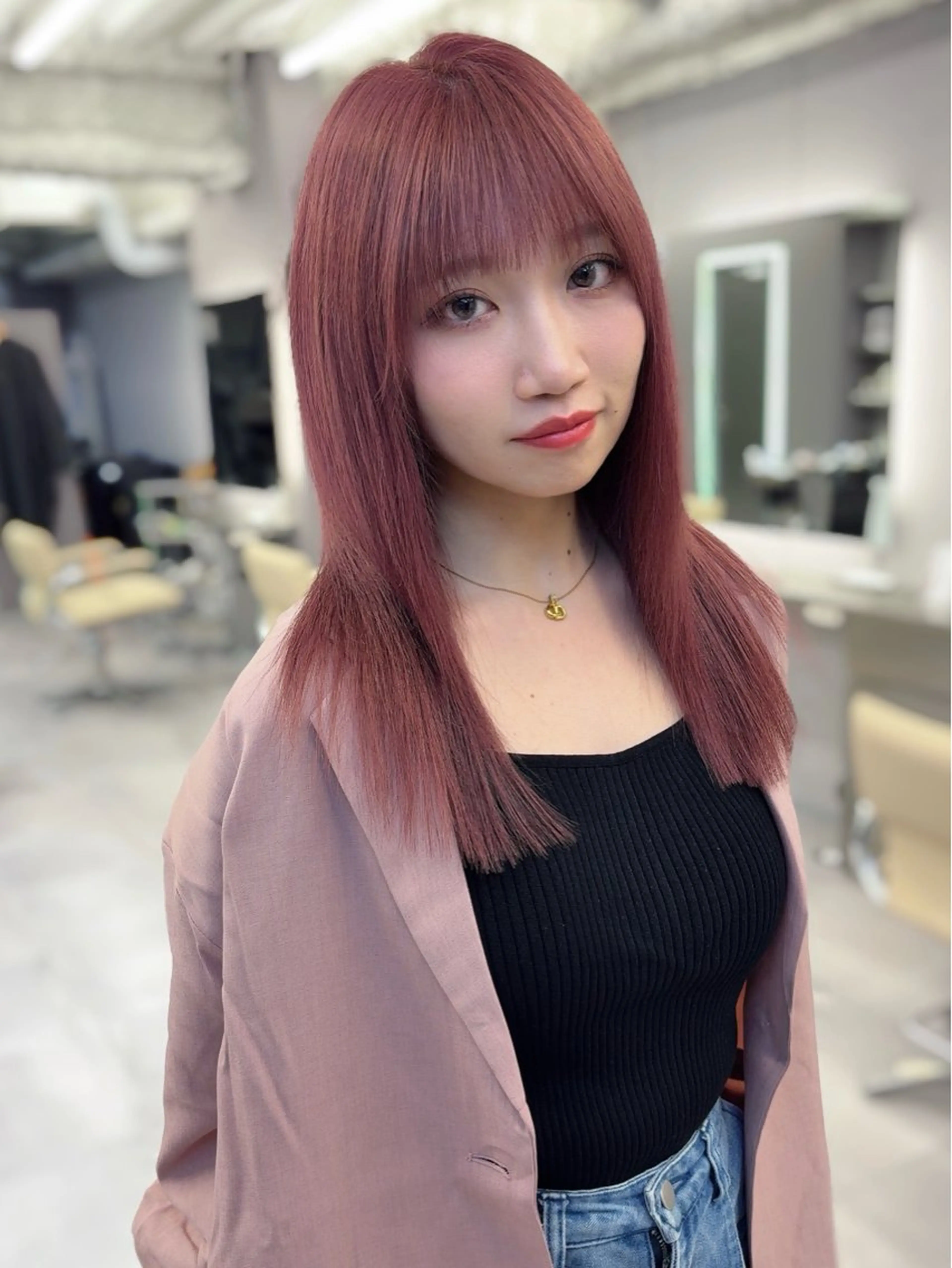 セミロング ヘアカラー ムラ修正ブリーチ 山田眞之介のヘアスタイル