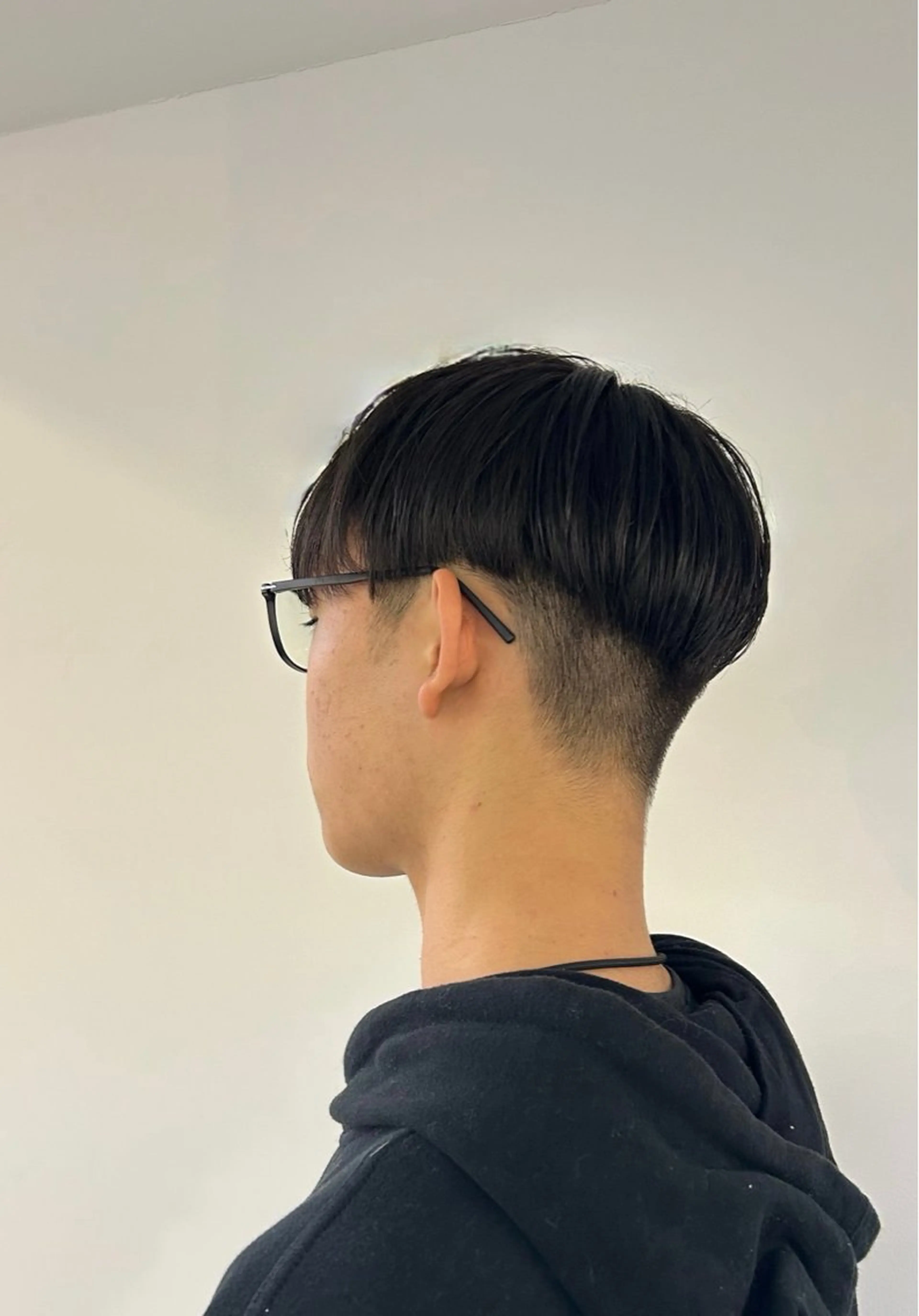 ショート メンズ マッシュ レイヤーカット カット 松井 詩織のヘアスタイル