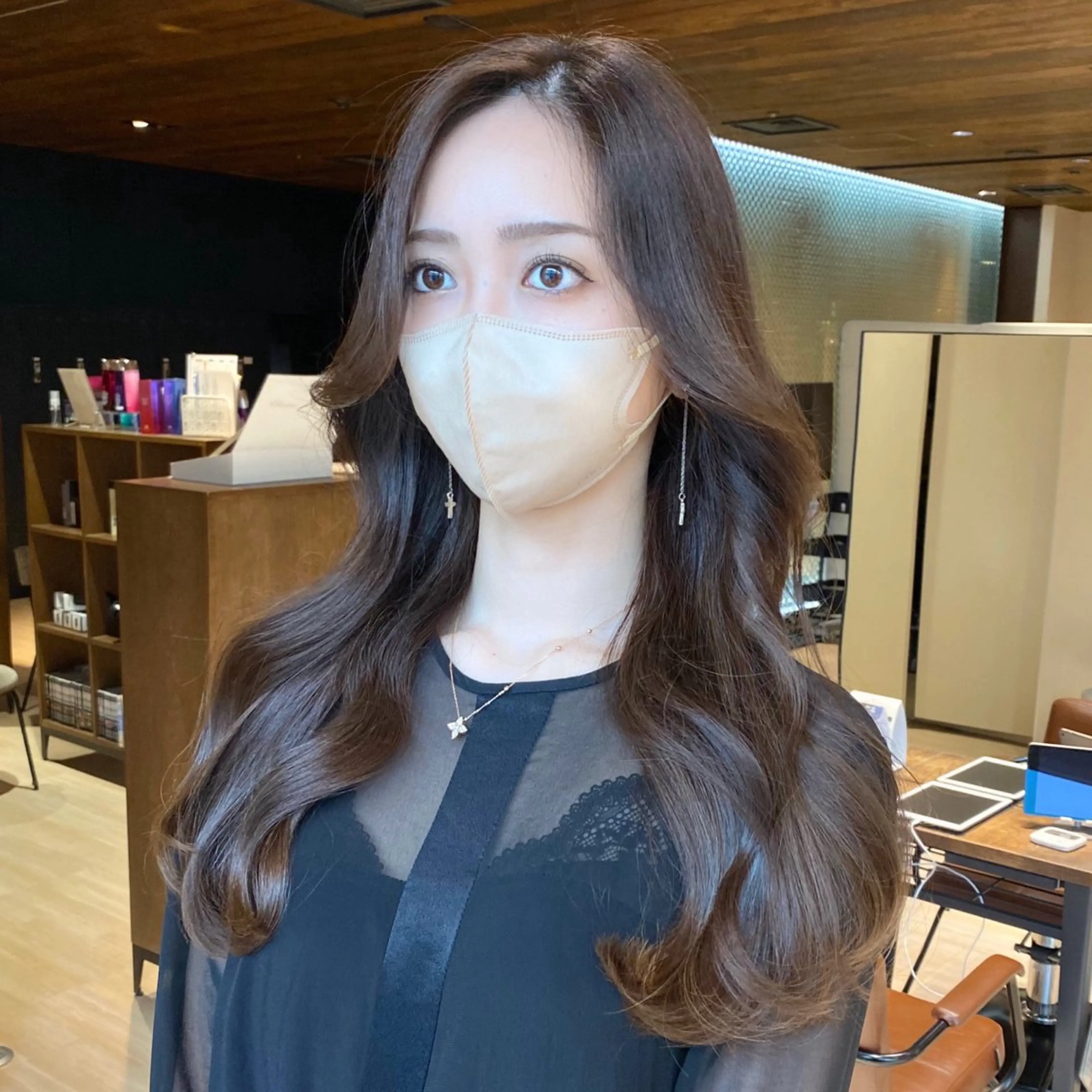 ロング カラー レイヤー/顔周り /透明感🩶高橋大のヘアスタイル