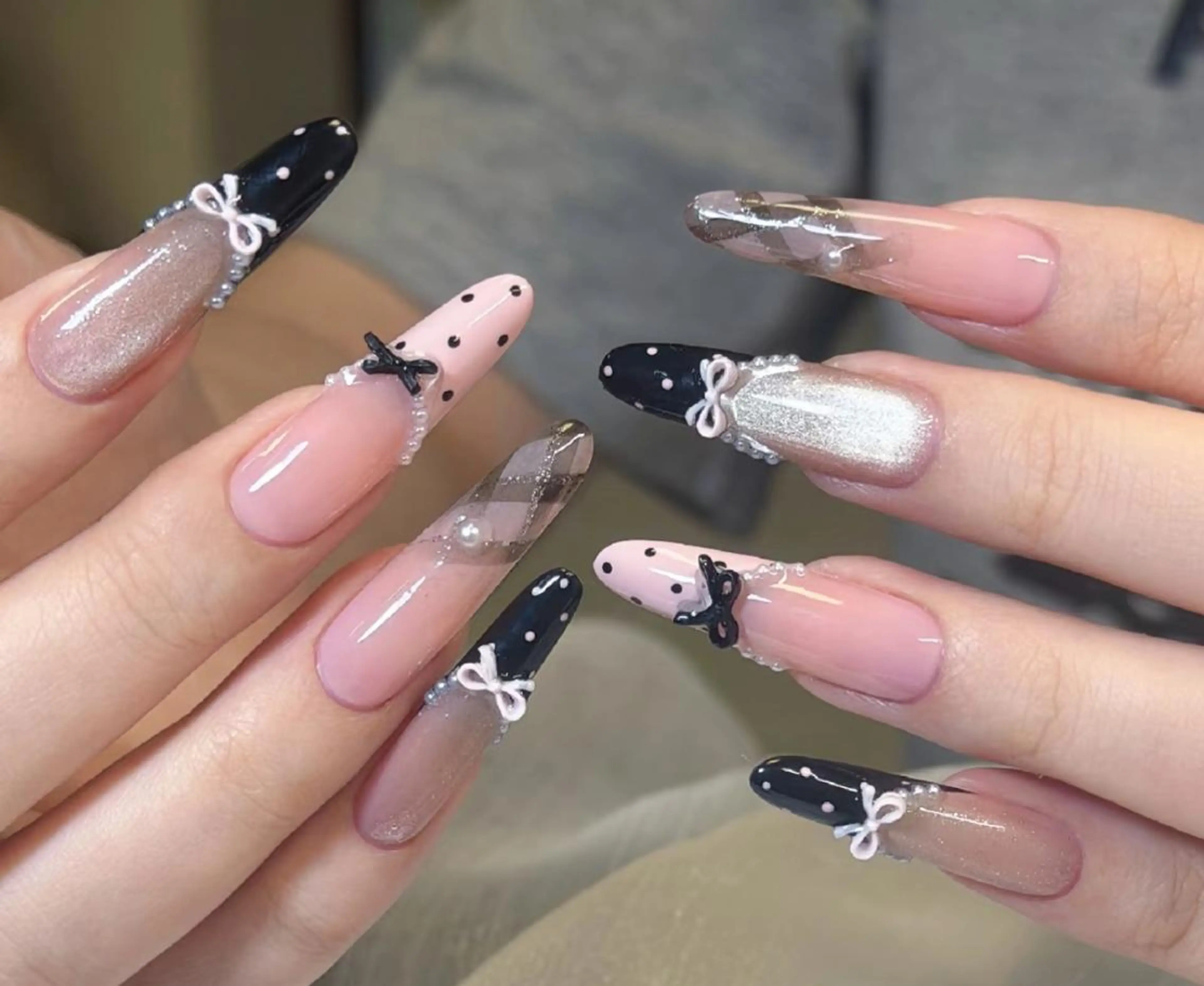 ネイル ハンドネイル ハンドケア 🍑 momo_nailのネイルデザイン