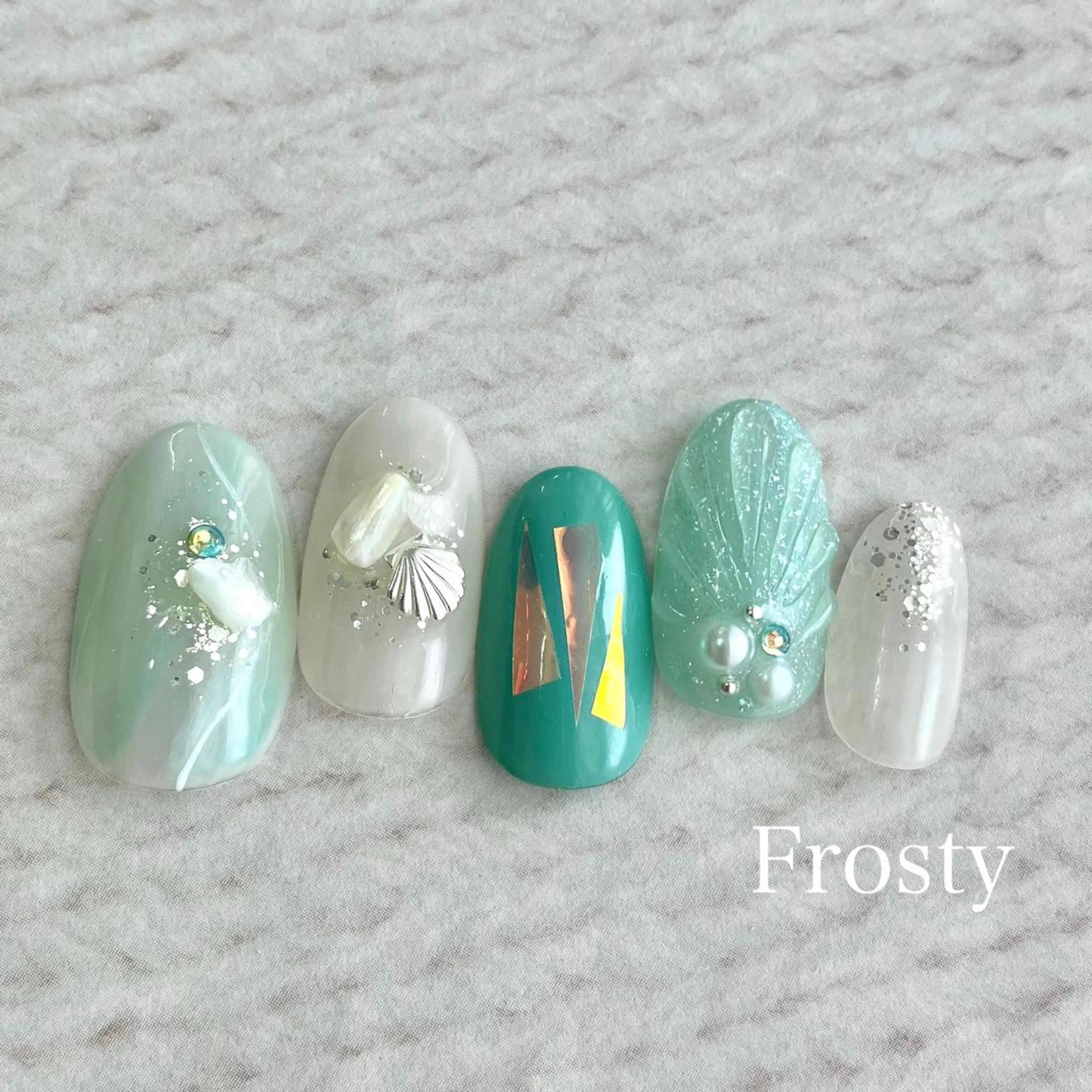 ネイル Mys. 三上紗紀のネイルデザイン