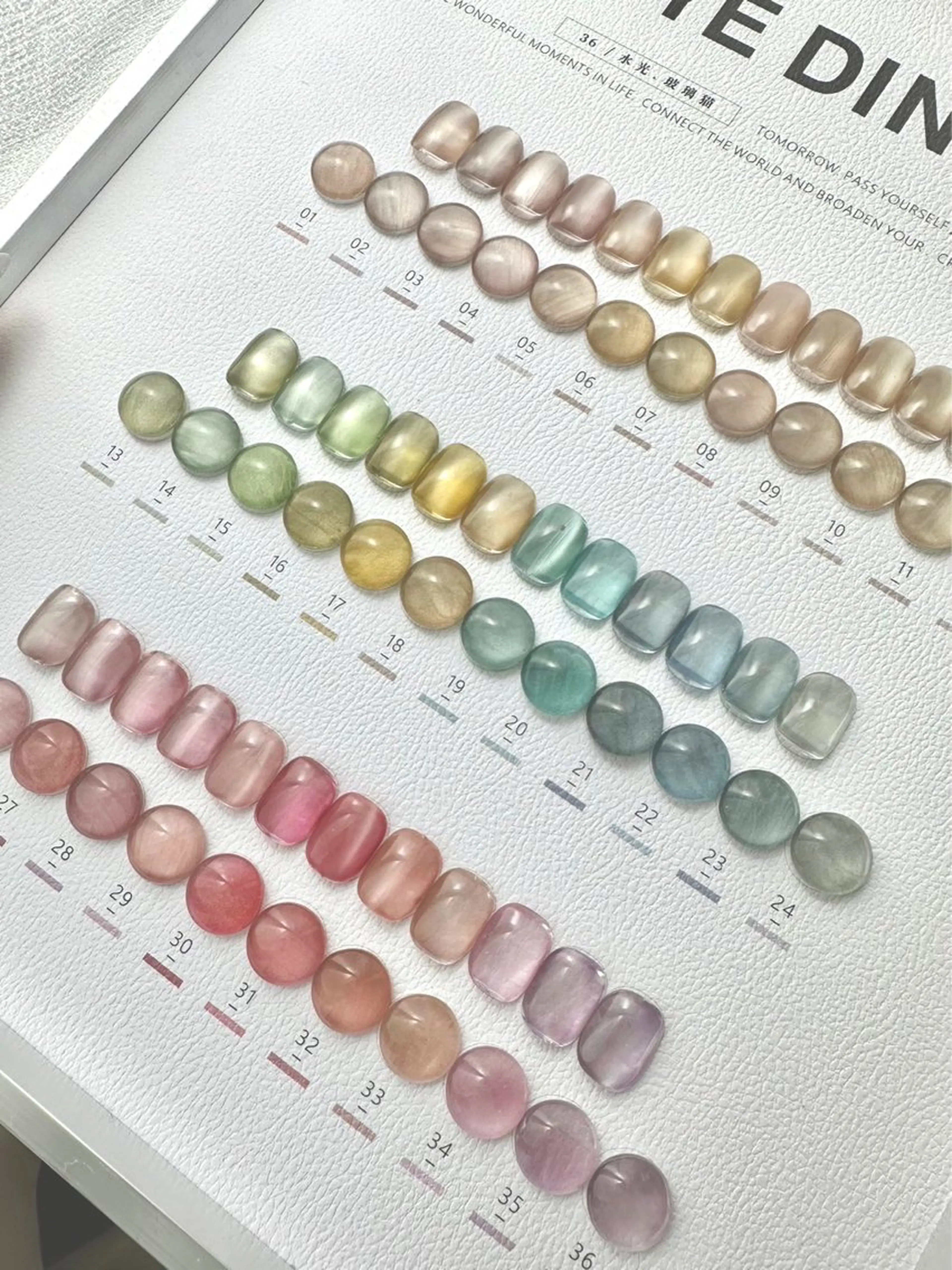 ネイル ジェルネイル マグネットネイル Ms.G  新小岩店所属・m. asamiのネイルデザイン