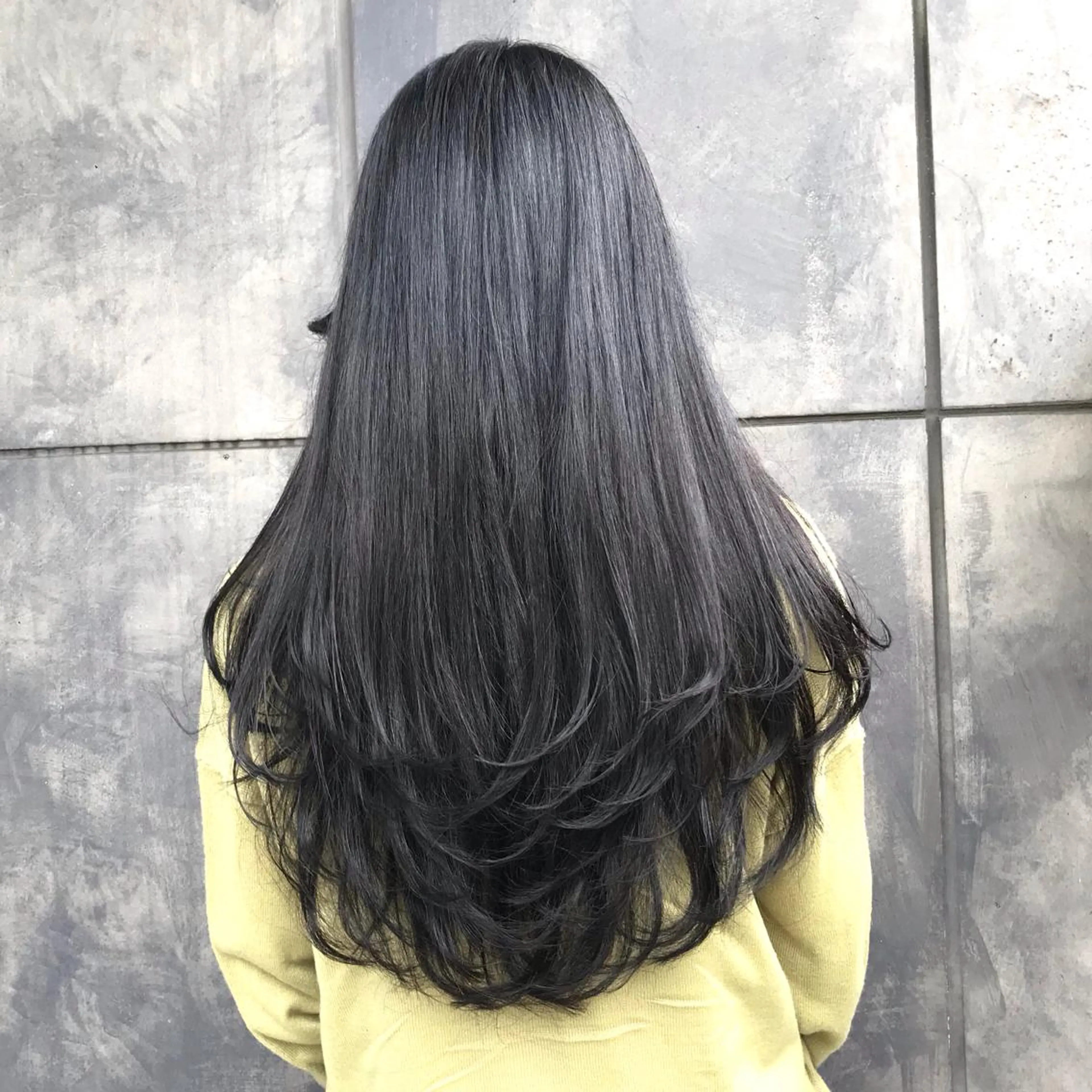 ロング ヨシンモリ ムルギョル巻き 韓国風ヘア レイヤーカット シースルーバング サロウィン所属・K-POP好き美容師 🇰🇷Kai.Yのヘアスタイル