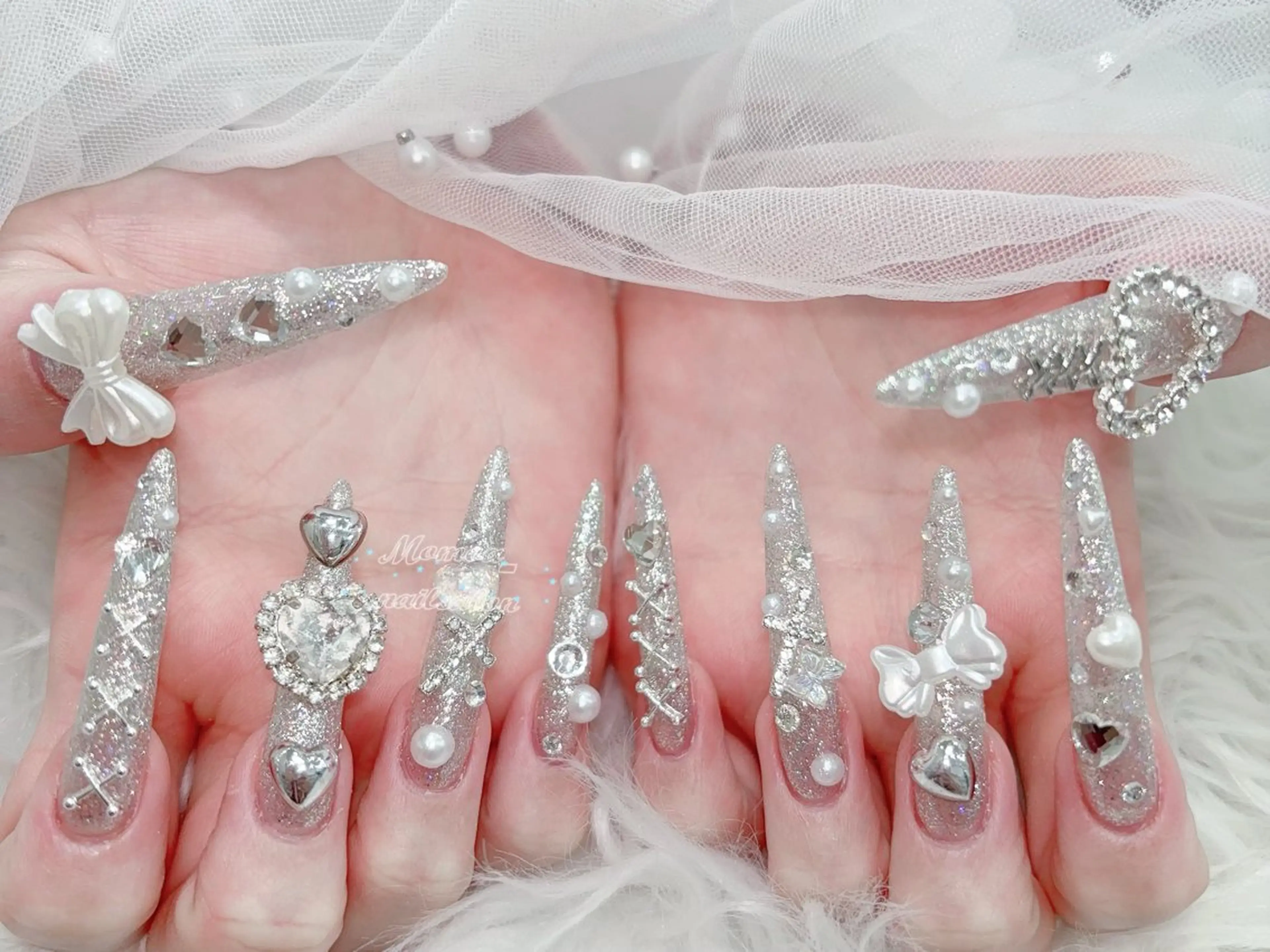 ネイル 成人式 マグネットネイル 大理石ネイル(マーブル) リボン 夏ネイル ハンドネイル MoMoA Nail ネイル長さ出し専門店のネイルデザイン