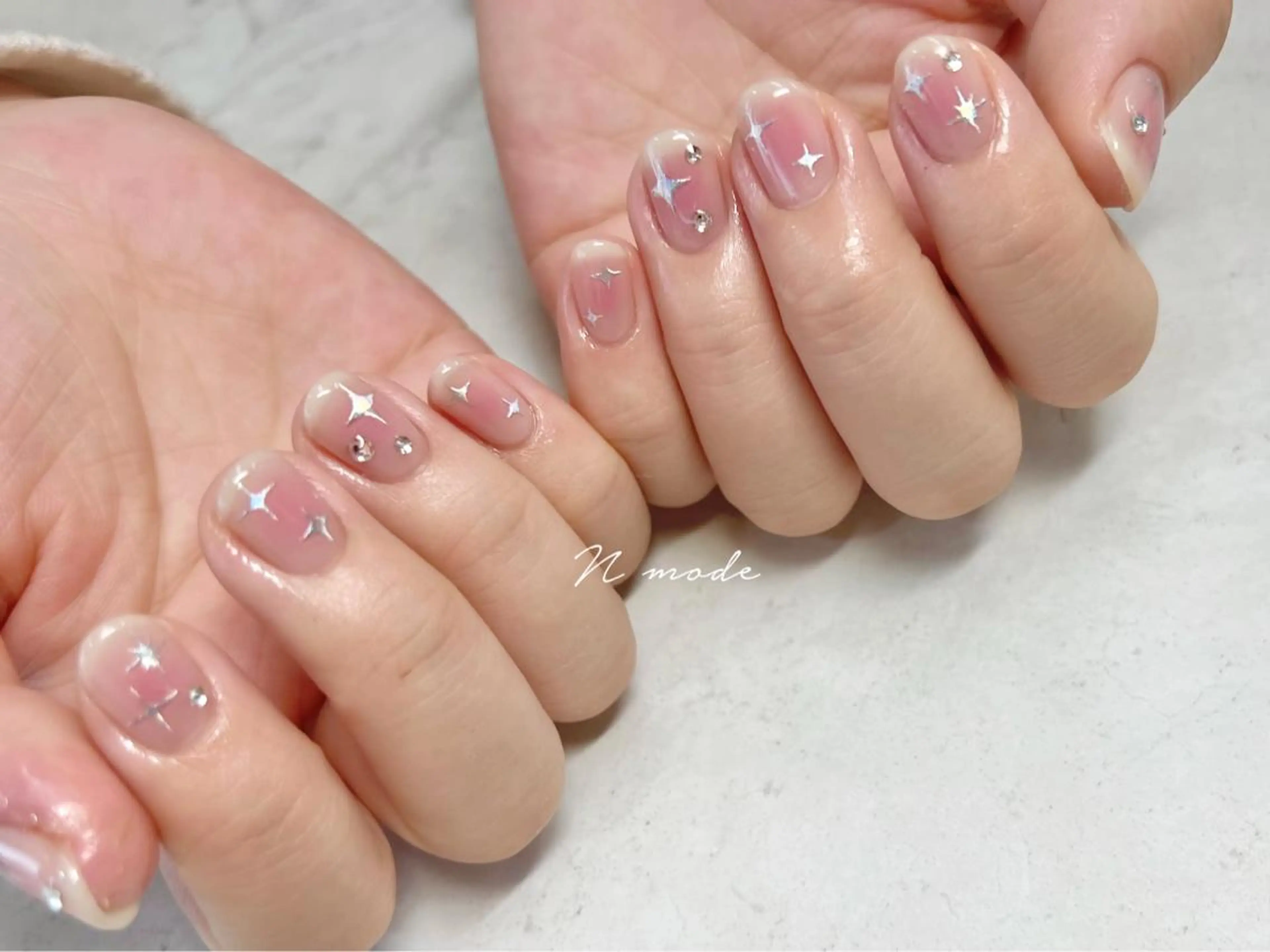 ネイル 持ち込み ハンドネイル N-mode nail salon所属・NAIL 🎀 AIRIのネイルデザイン