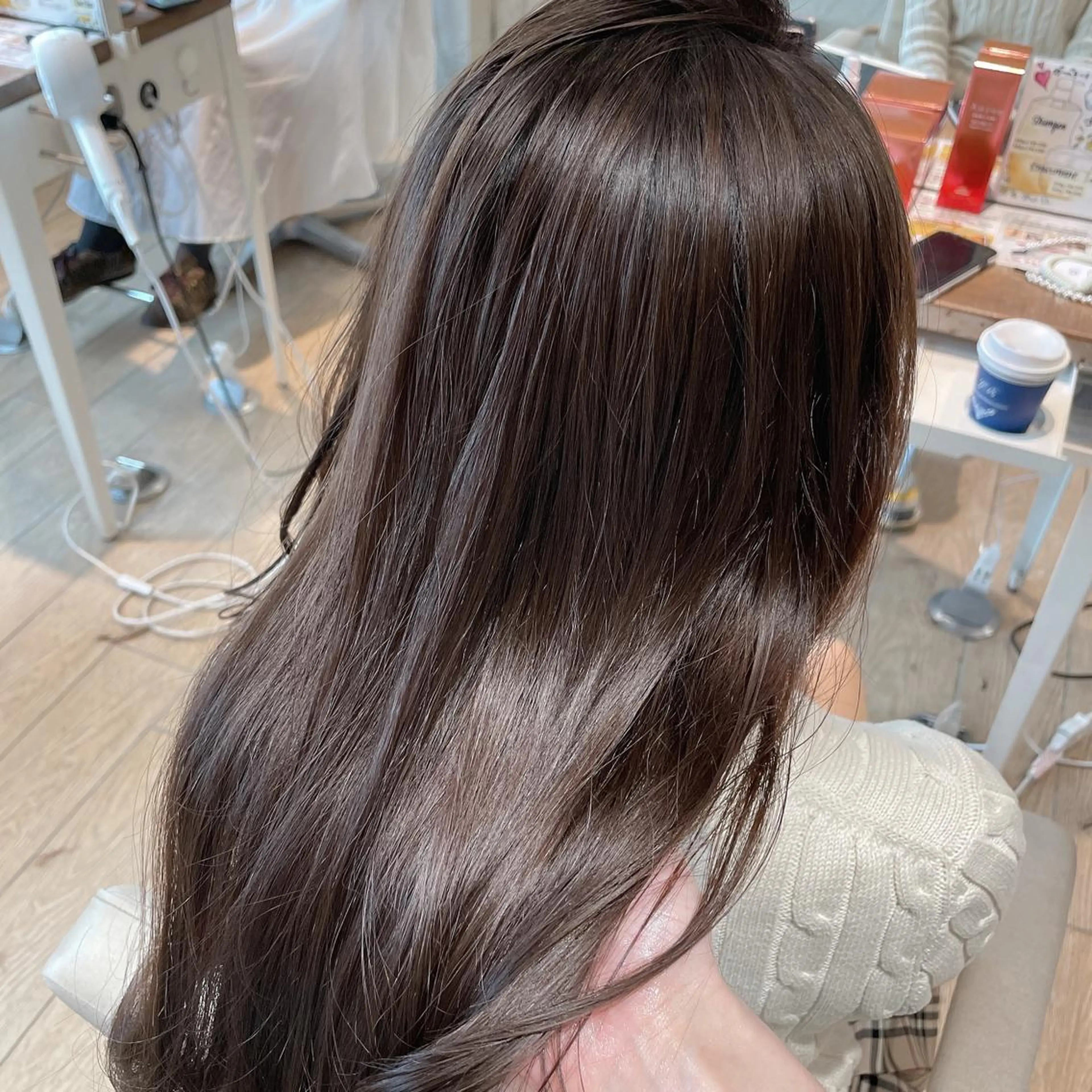 カラー 市原 大翼のヘアスタイル