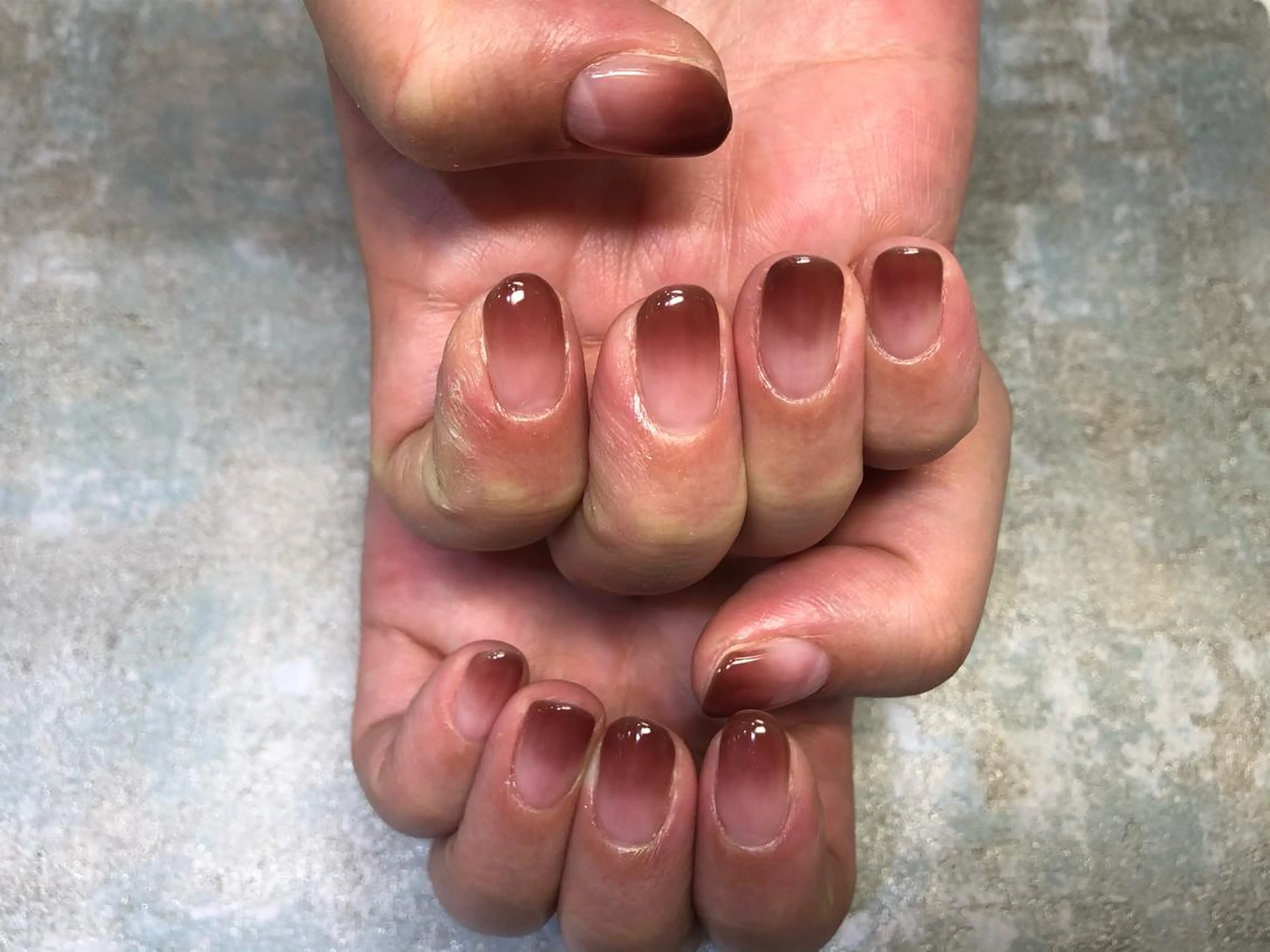 ネイル ブラウン グラデーション ハンドネイル fairy 村居 愛香のネイルデザイン