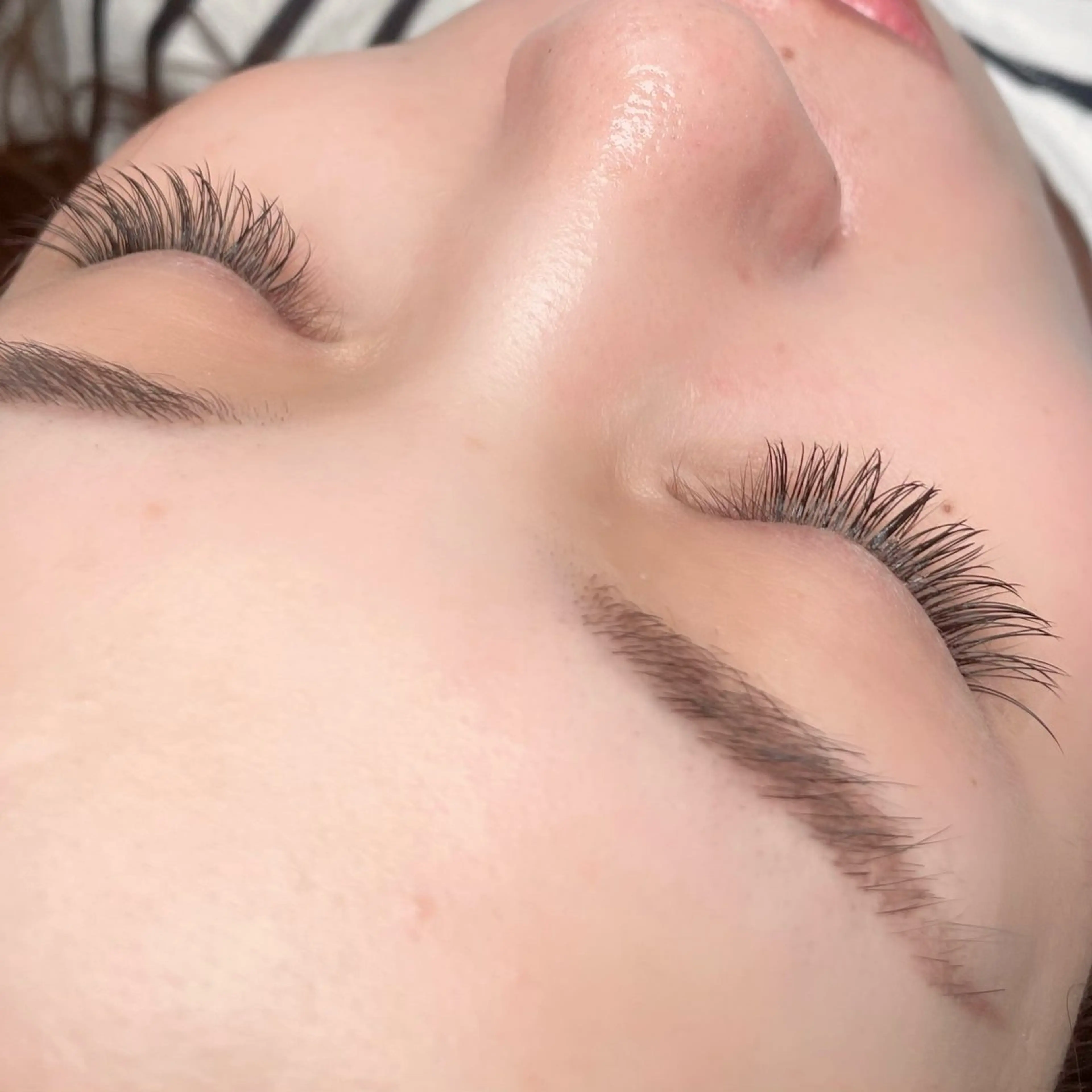 マツエク・マツパ フラットラッシュ nail&eye Rapportのネイルデザイン