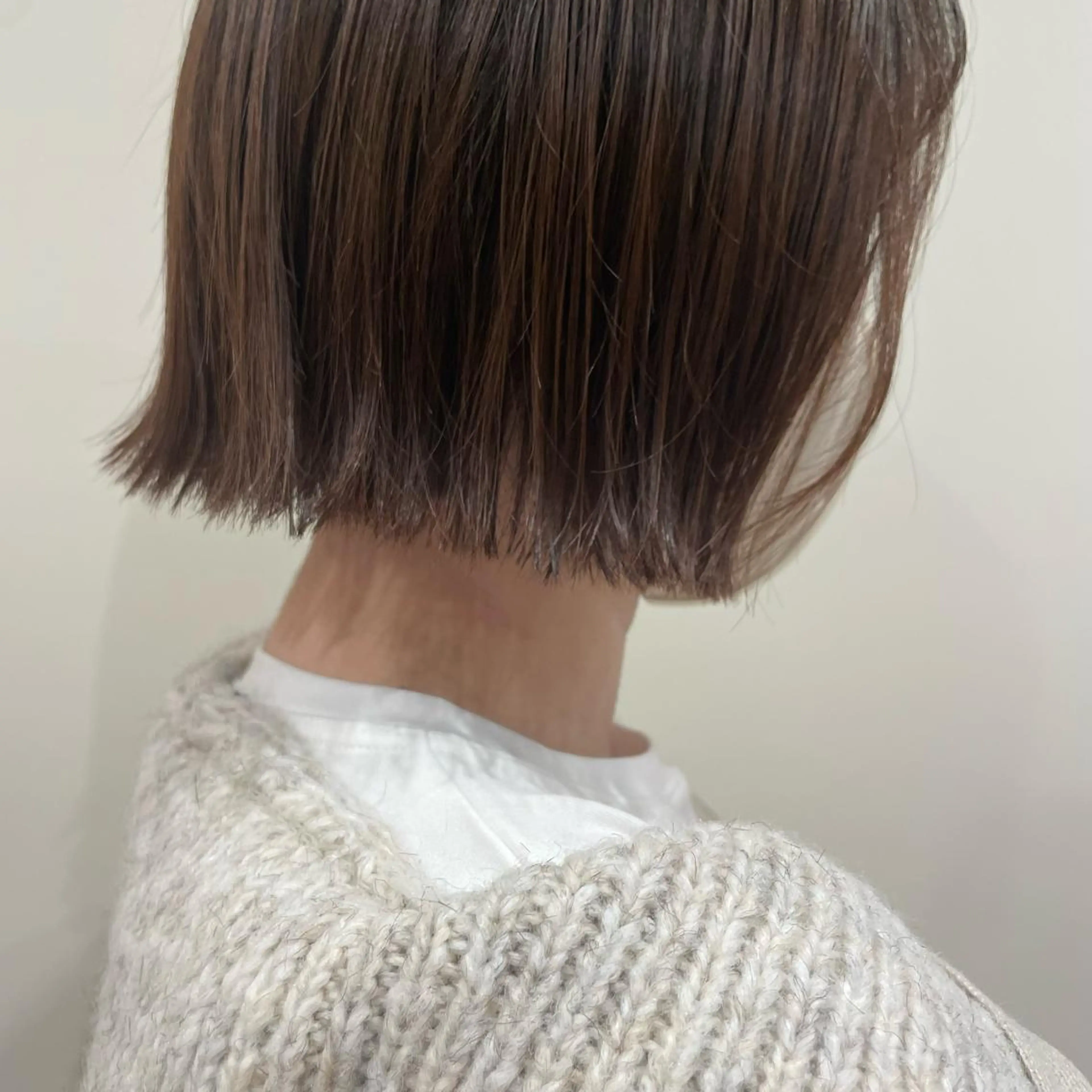 ショート ボンニーポンヌフ所属・吉本 彩夏のヘアスタイル