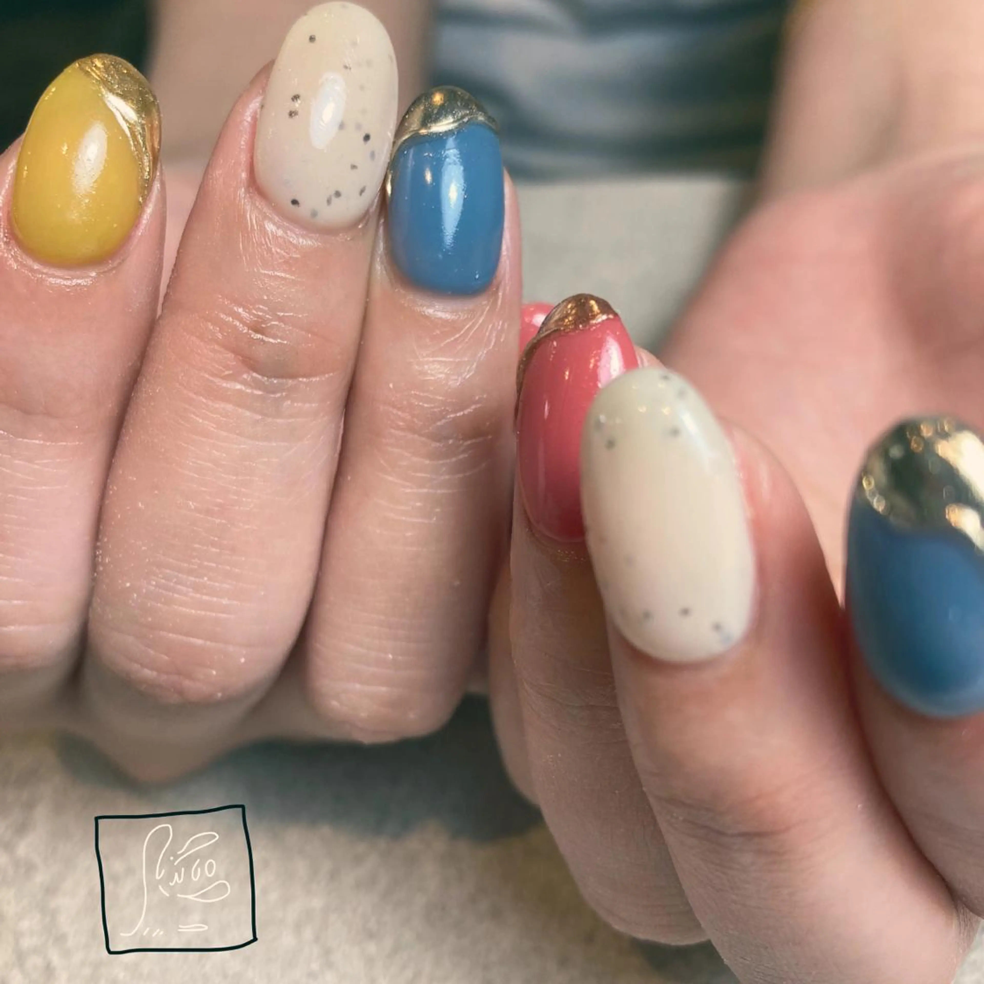 ネイル アートネイル クリアネイル ニュアンスネイル オフィスネイル ワンカラーネイル ハンドネイル chik所属・hamaguchi licoのネイルデザイン