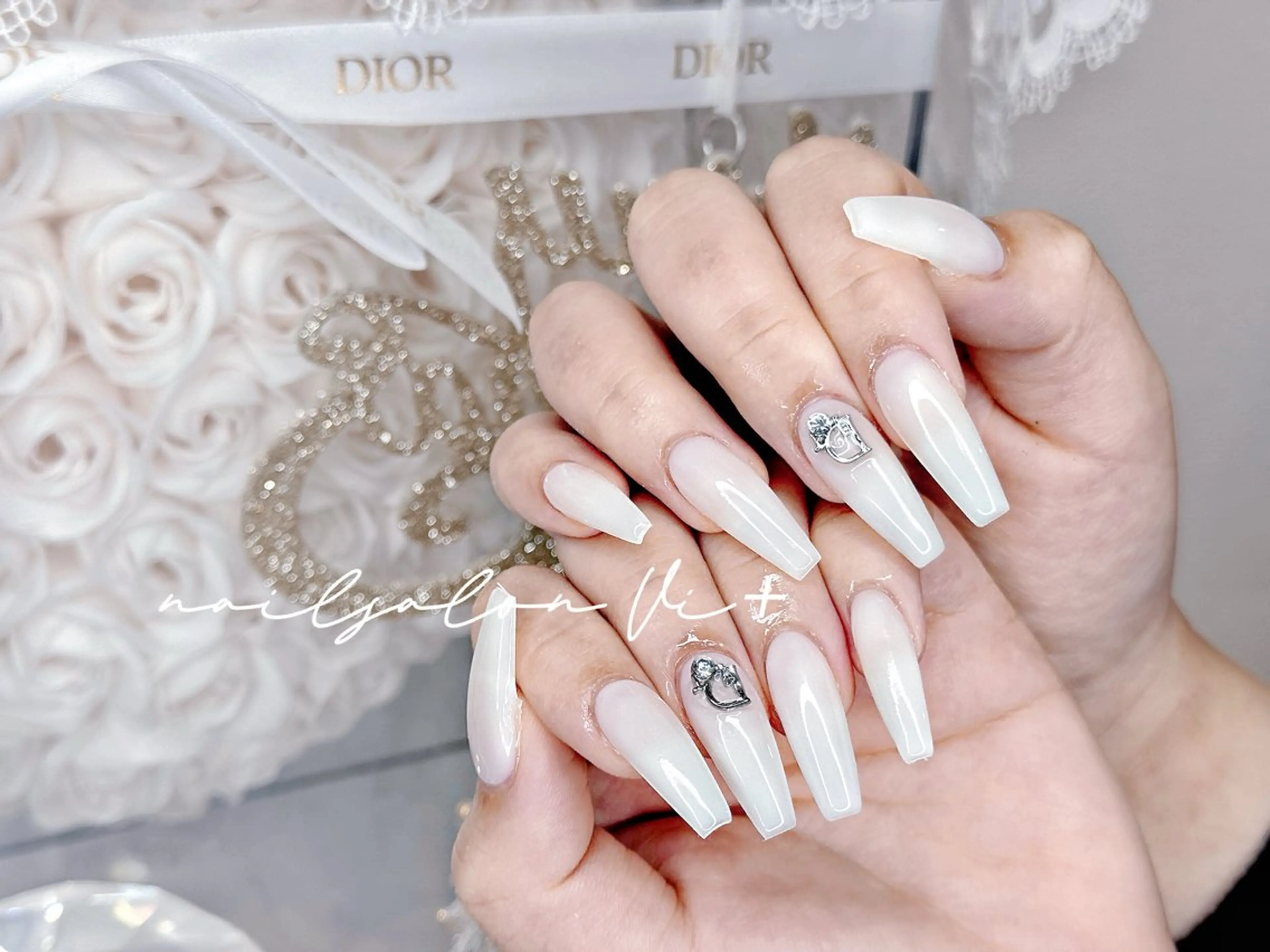 ネイル ハンドネイル ✨Nailsalon Vi+✨のネイルデザイン