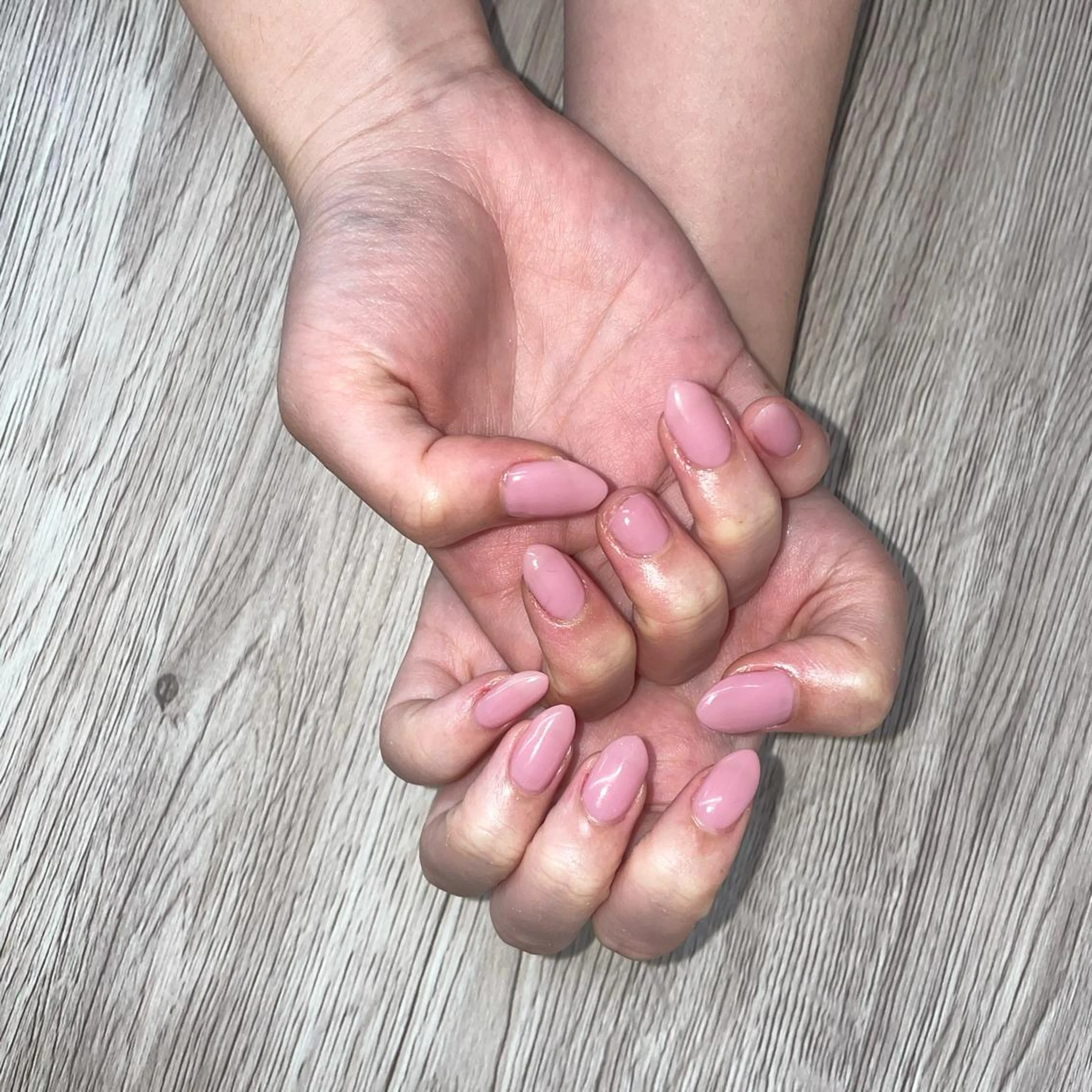 ネイル ﾔｽﾀﾞ ﾐﾅのネイルデザイン