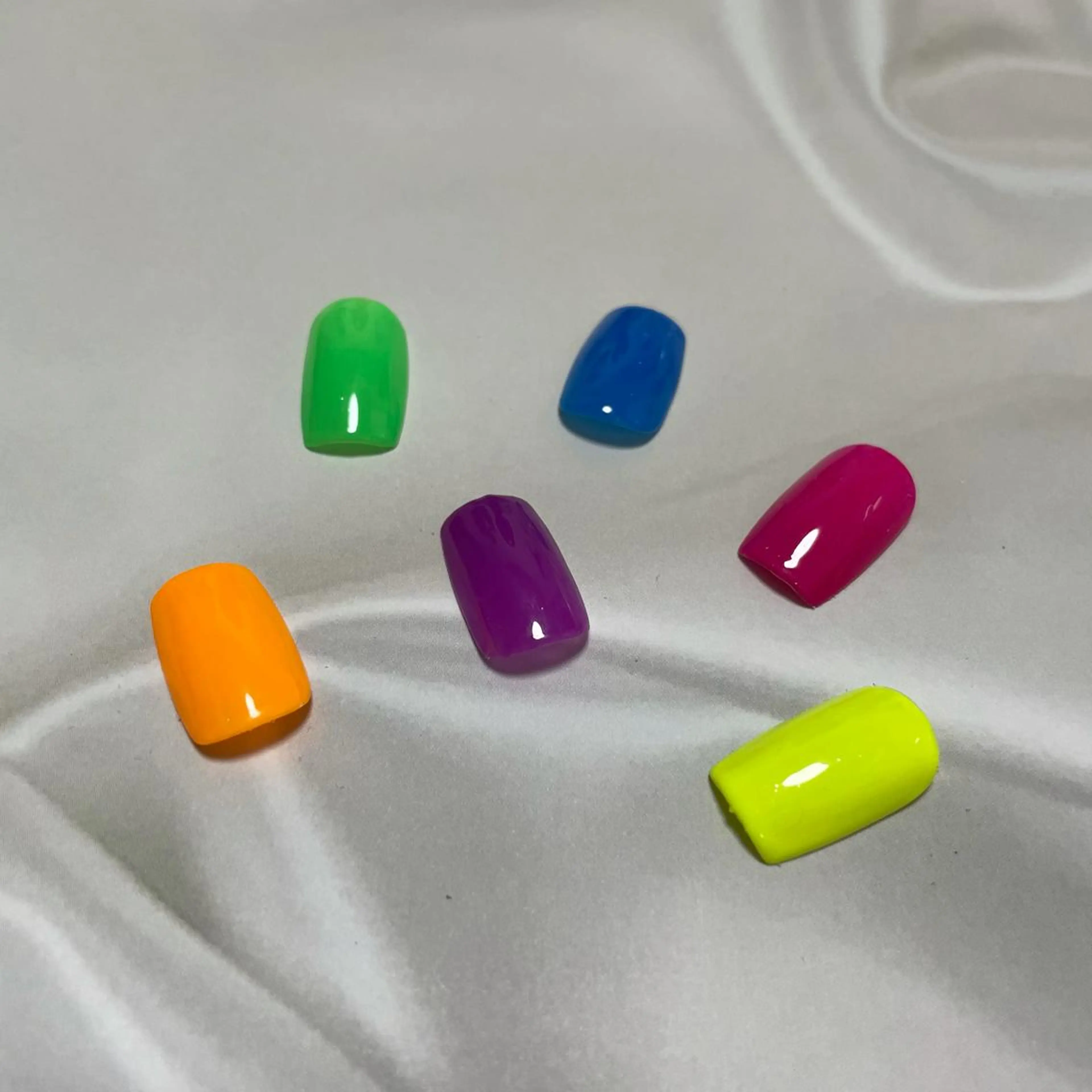 ネイル nail.gorin所属・吉村 優子のネイルデザイン