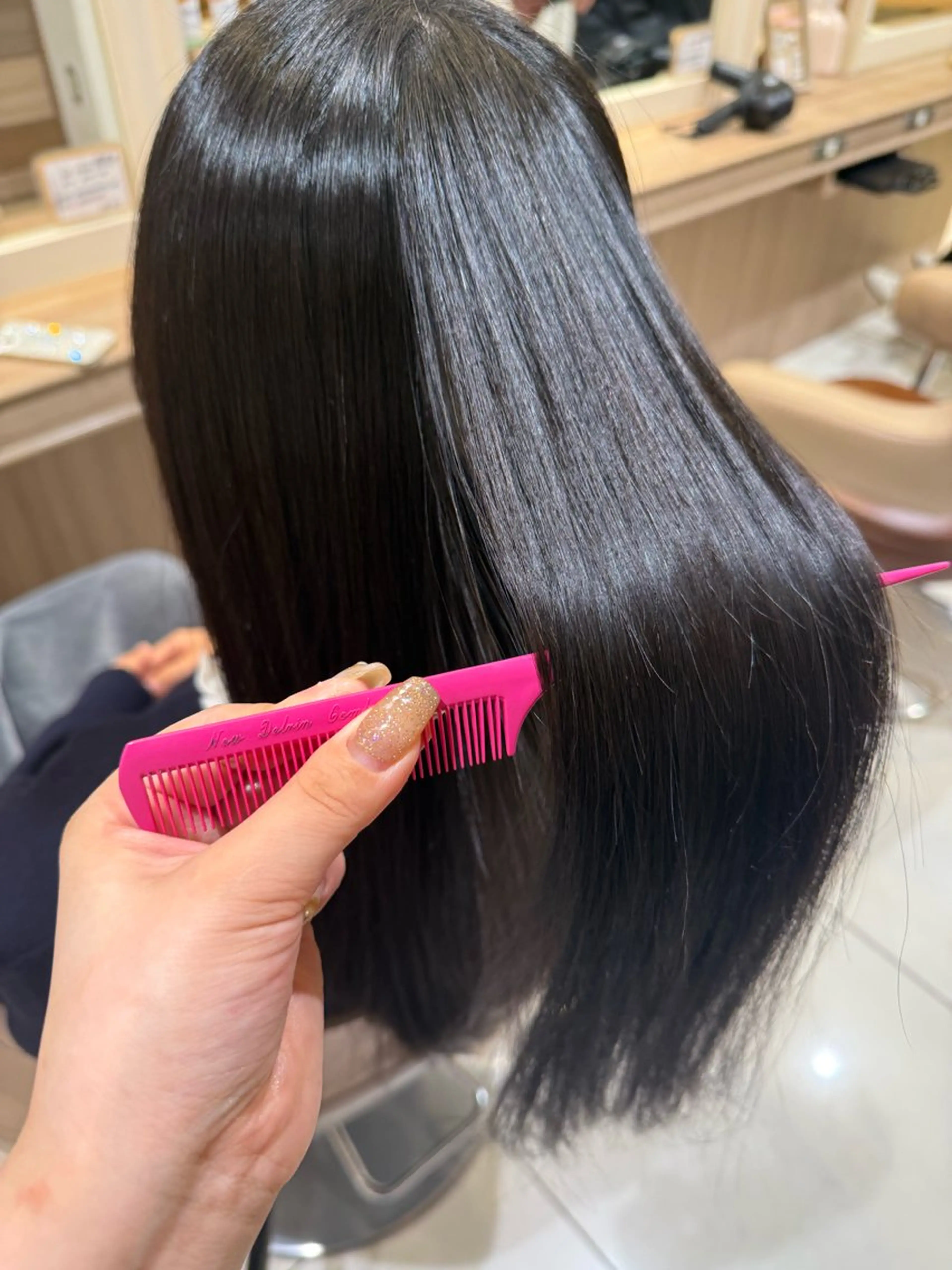 セミロング パーマ カット 縮毛矯正 トリートメント 韓国ヘアメイク🎀/ 縮毛矯正✨山本媛香のヘアスタイル