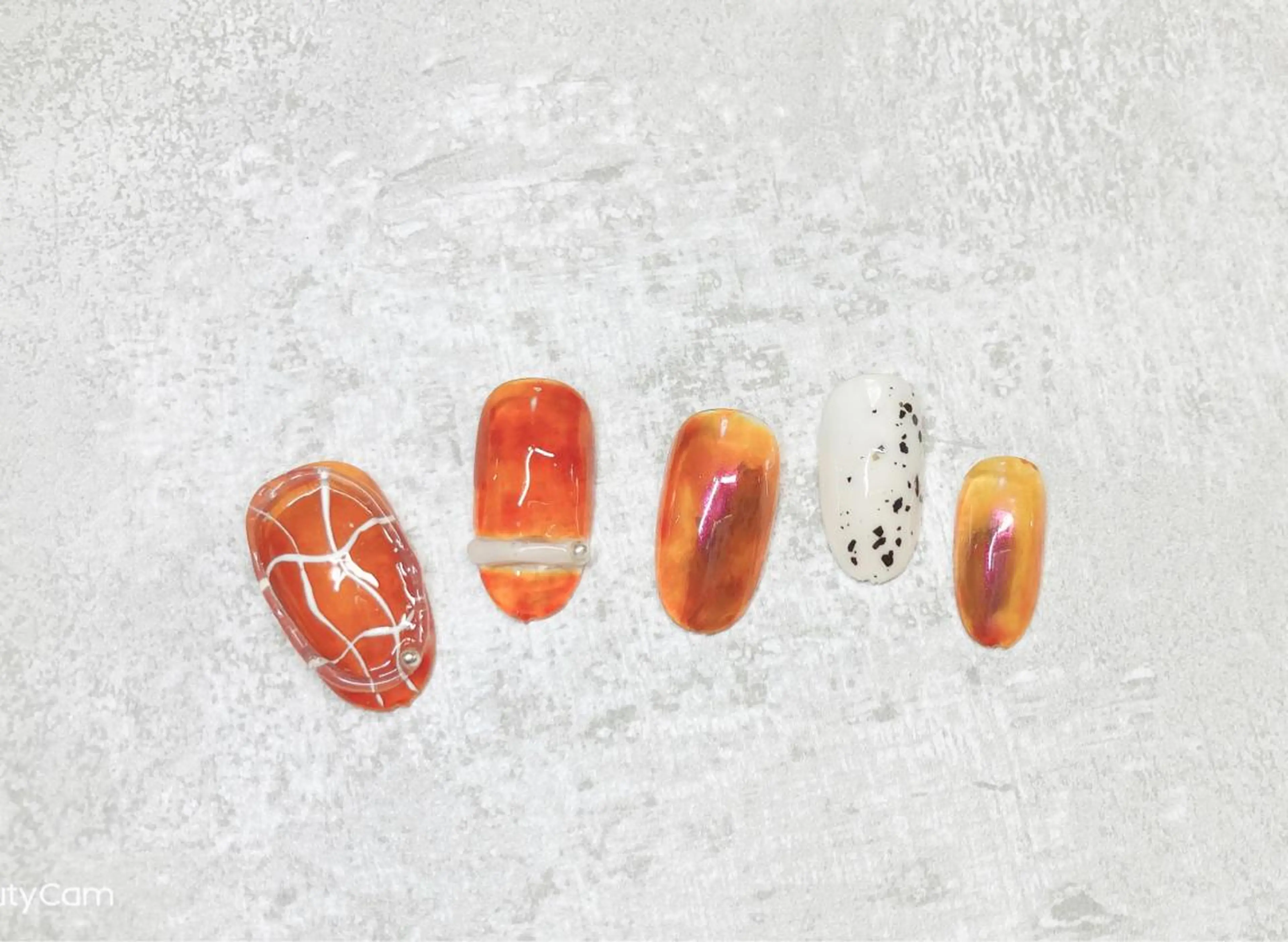 ネイル ewt miniのマツエク・マツパデザイン