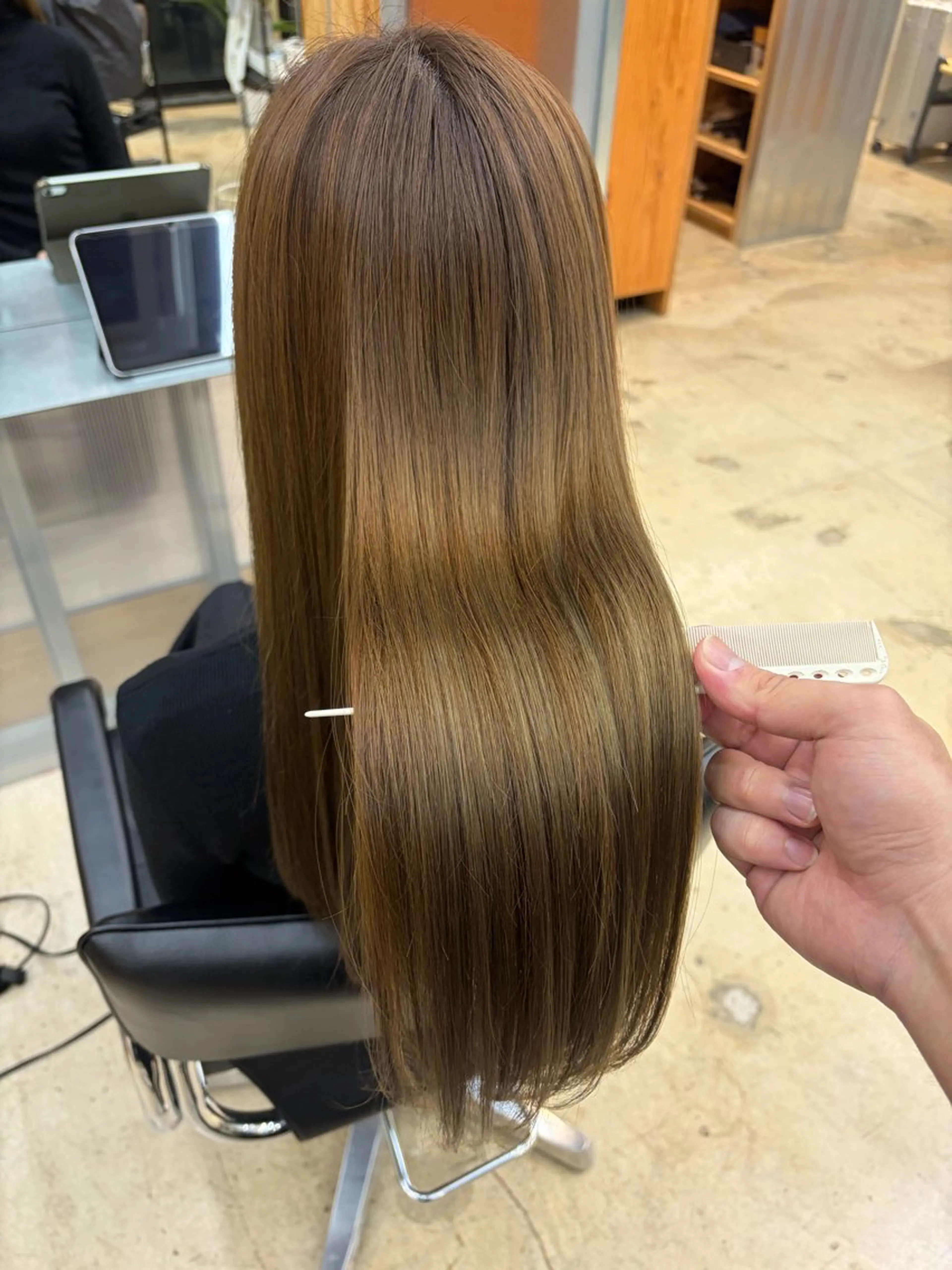 ロング トリートメント カット ヘアカラー トリートメント KOUSUKE /レイヤーカットのヘアスタイル