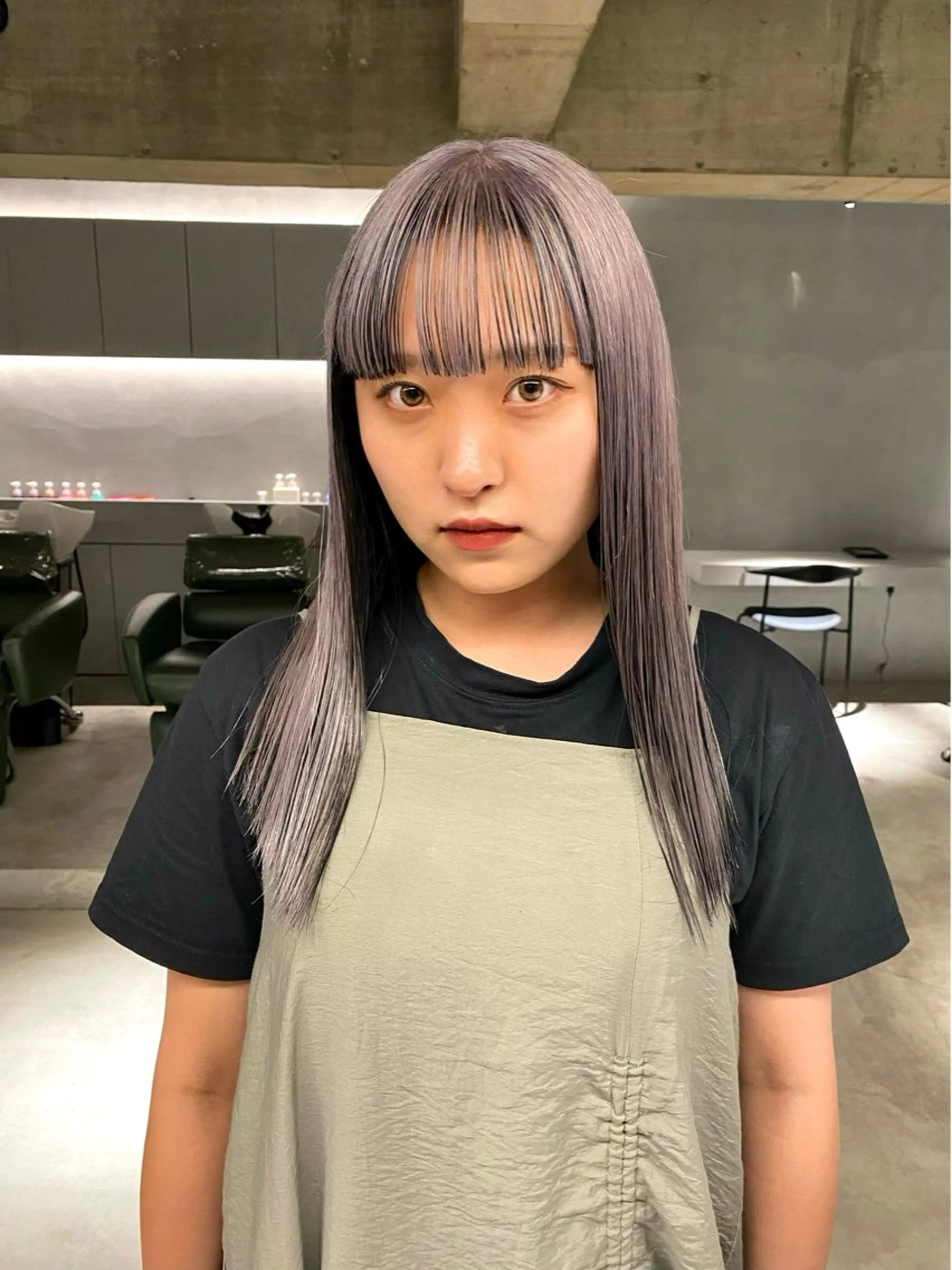 セミロング カラー カット ヘアカラー トリートメント 宮川 日菜子のヘアスタイル