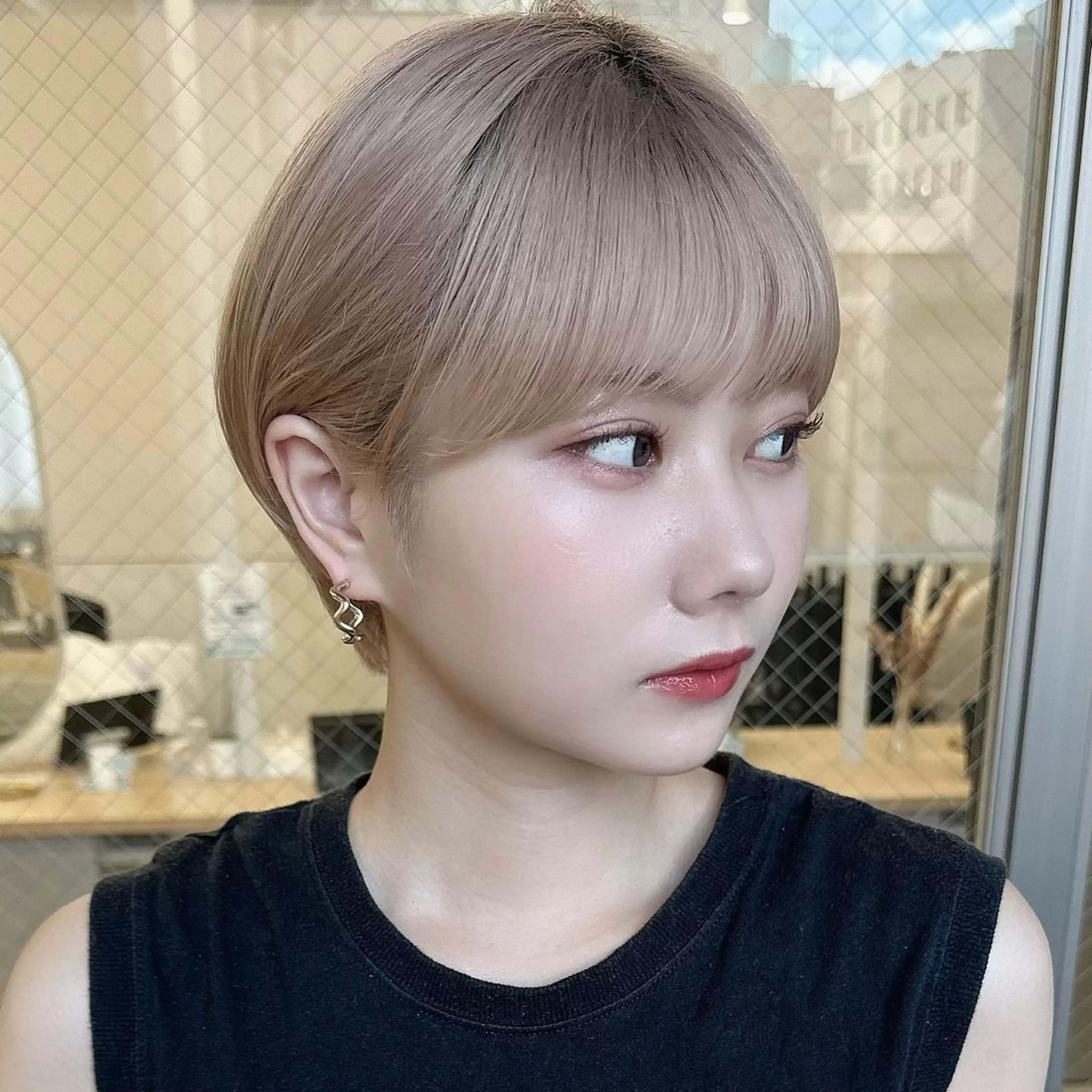 ショート 似合わせカット ショートヘア sand yokohama所属・✨️今だけ無料✨️ 鶴田みなみのヘアスタイル