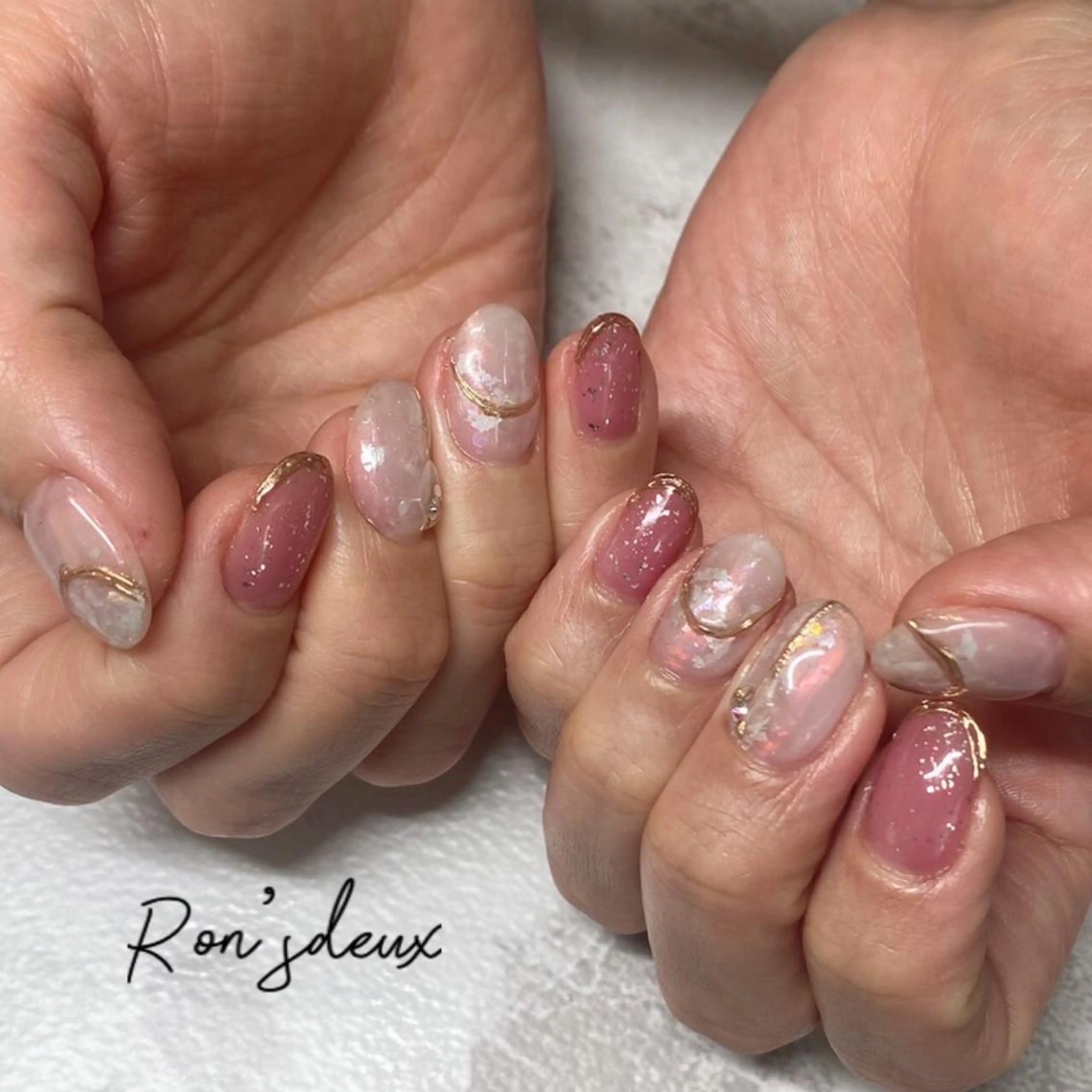 ネイル Ron's 成田のネイルデザイン