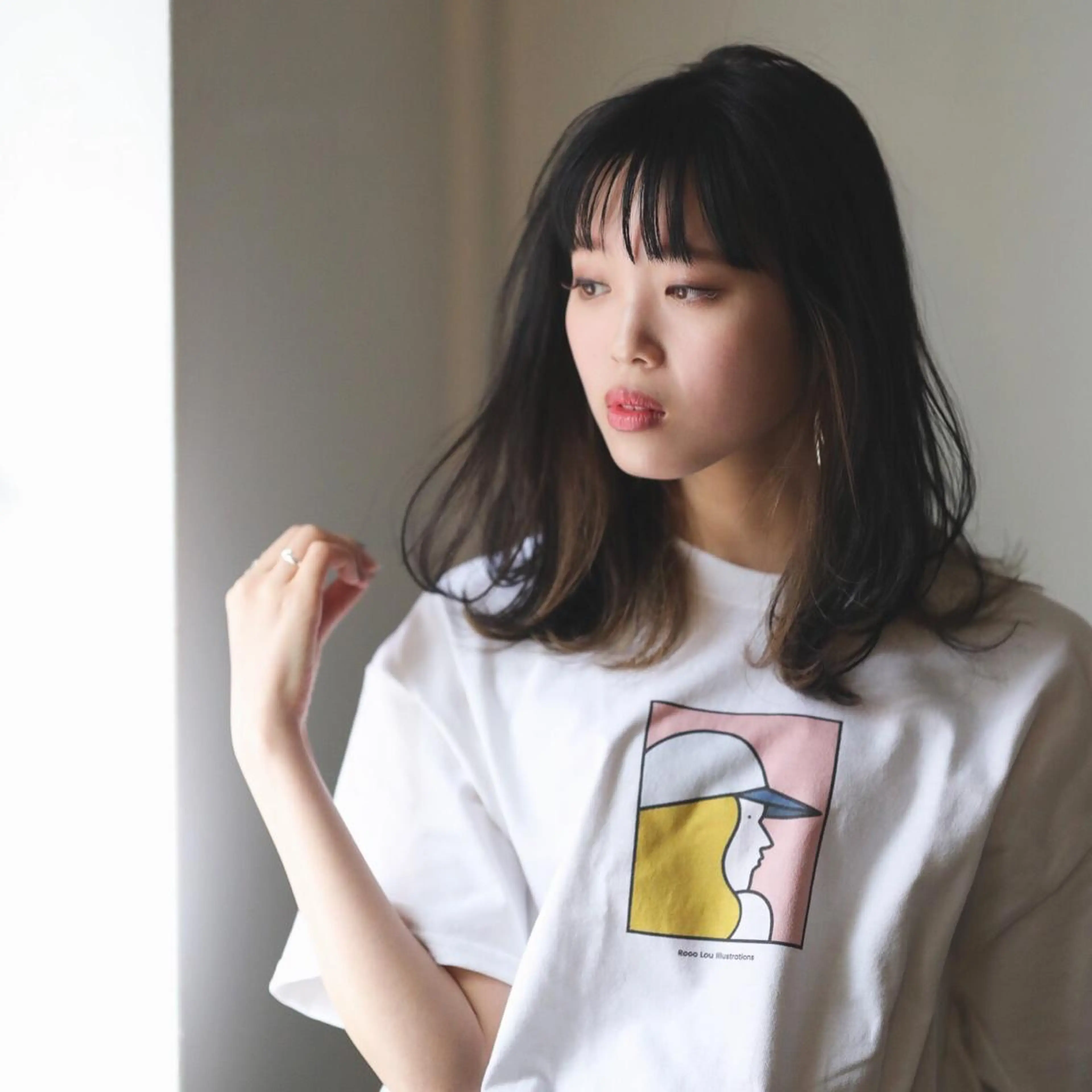 セミロング カラー インナーカラー ヘアカラー h a k u 大倉 卓人のヘアスタイル