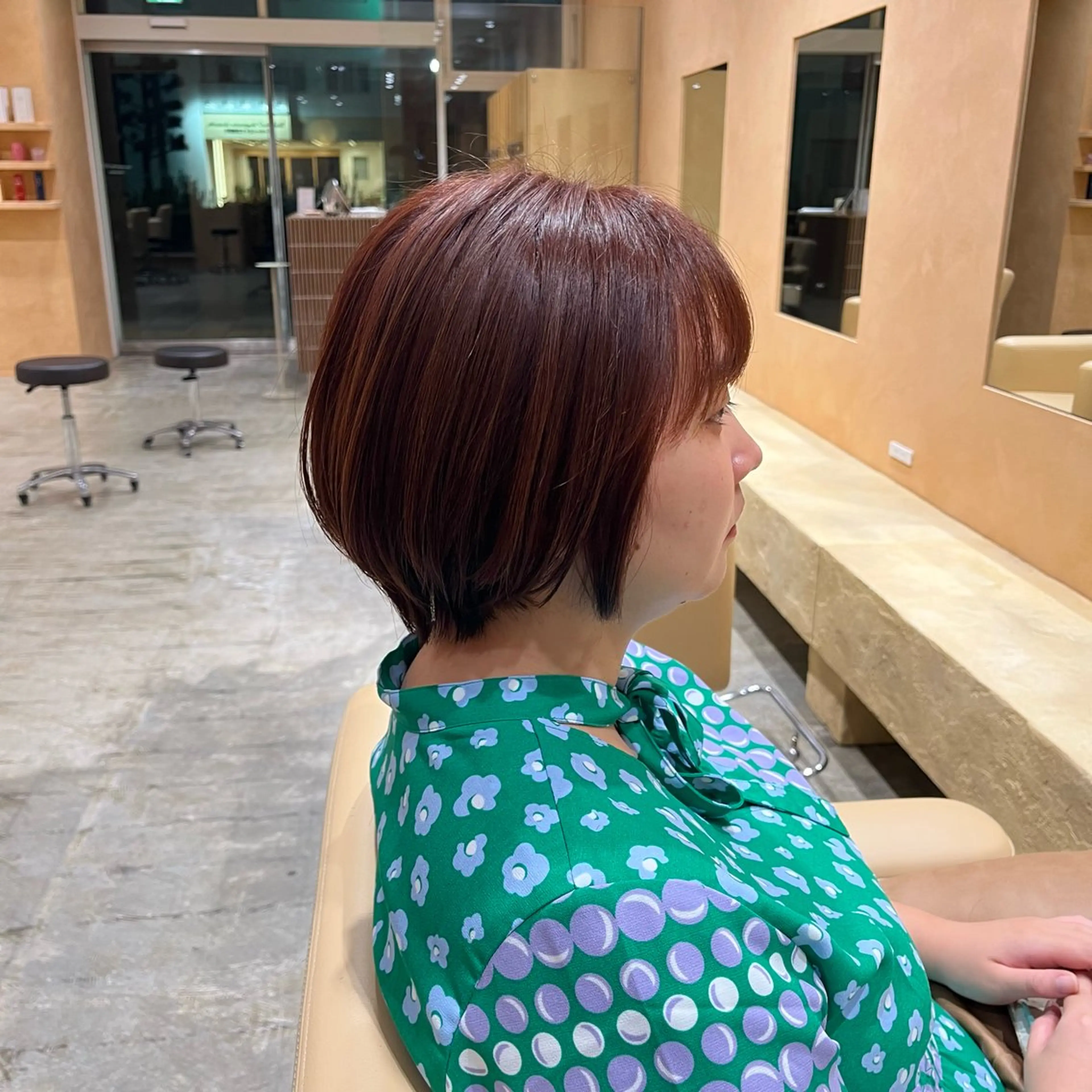 💇🏻‍♀️ショート限定💇🏻‍♀️ 2​〜​3cm以上カットできる方 🌟うる艶Trつき🌟レディースのみ刈り上げなしの写真