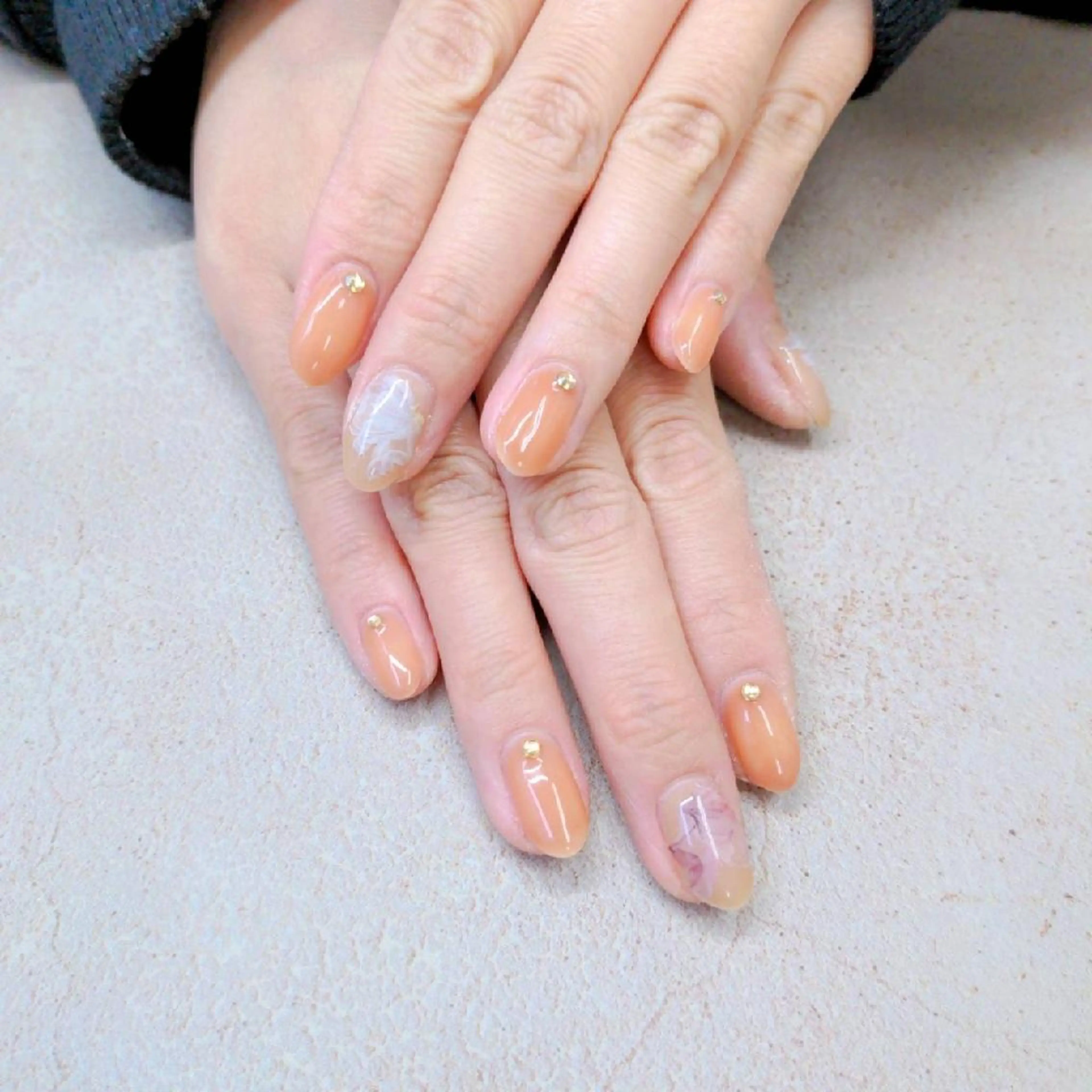 ネイル ＆robe  mii 🌿のネイルデザイン