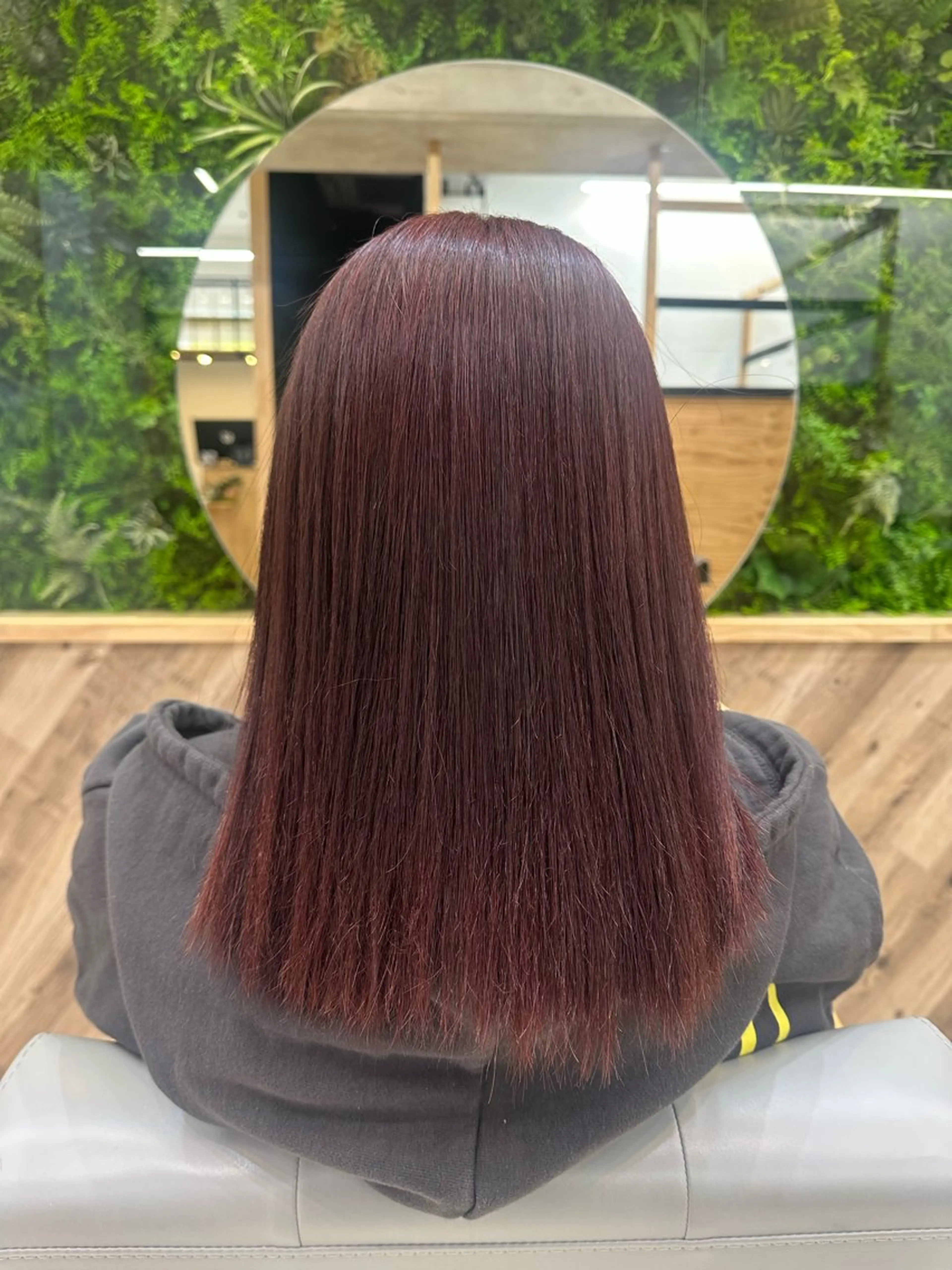 ヘアカラーモデル+オージュアトリートメントの写真