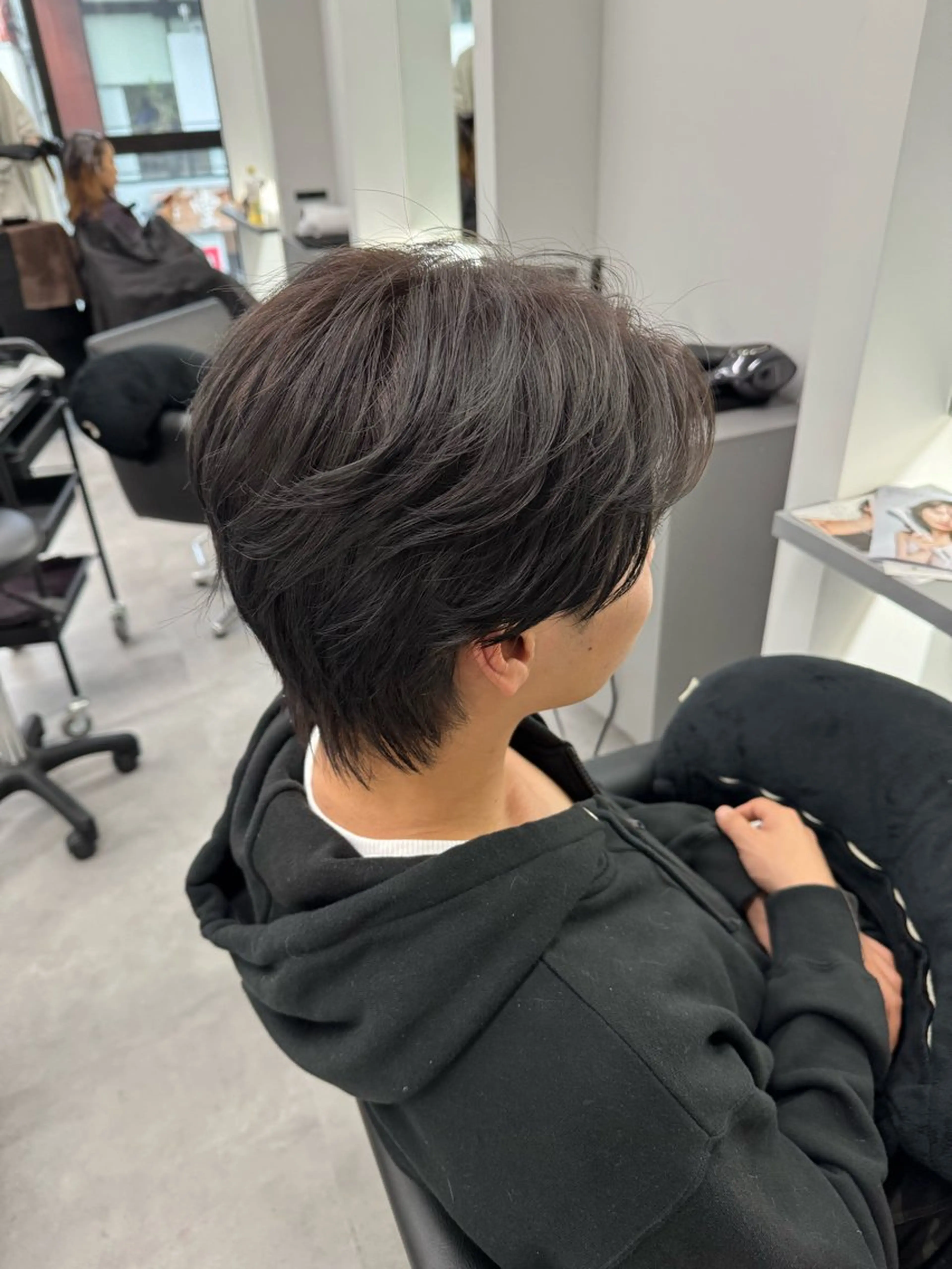 ショート メンズ ショートヘア ヘアカラー 中島 涼葉のヘアスタイル