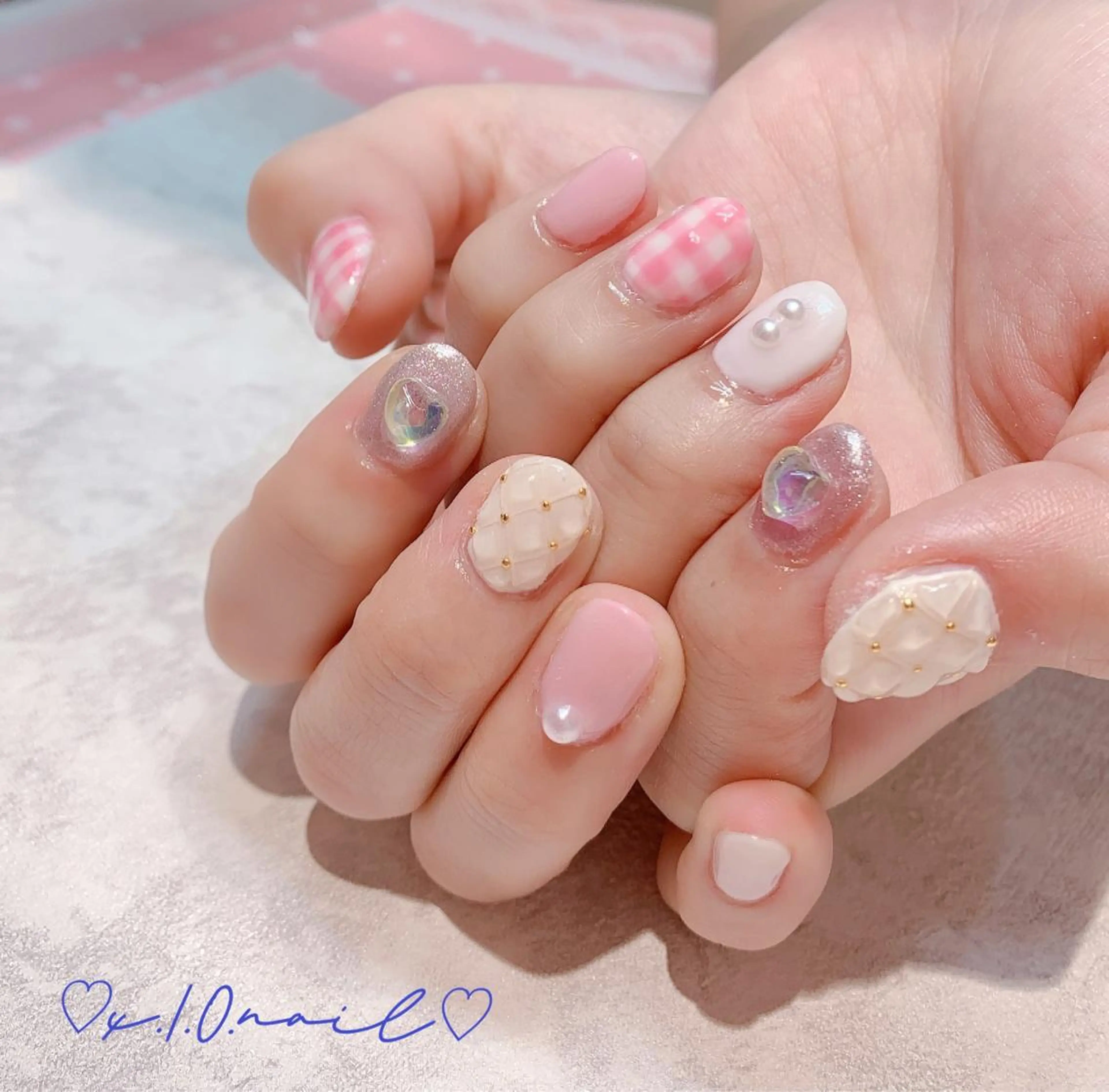 ネイル アニマル柄 アートネイル ニュアンスネイル ネイルチップ ハンドネイル x.1.0.nail ♡Cのネイルデザイン