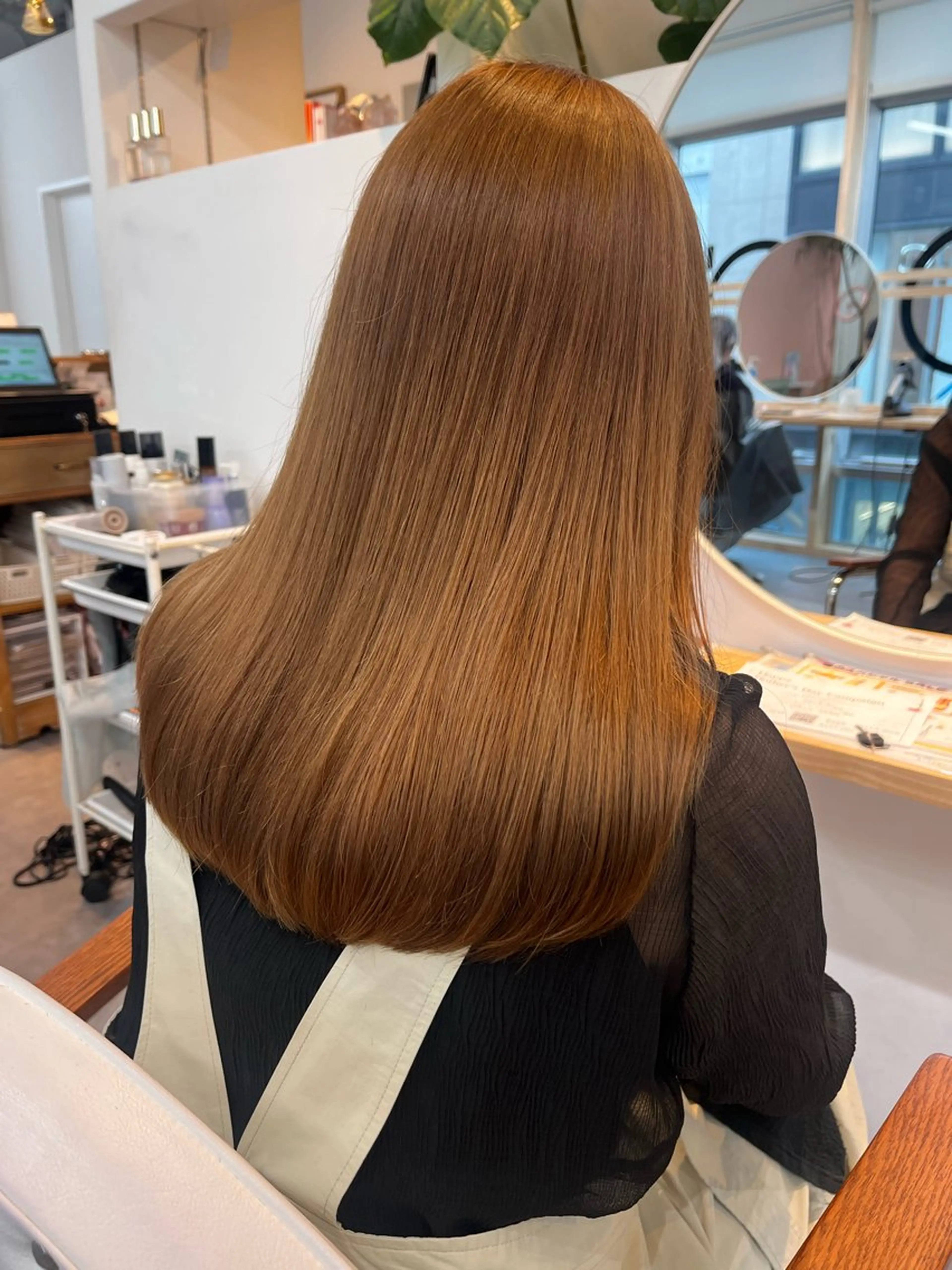 【 さら艶髪に✨️ 】似合わせカット+髪質再生5stepバイカルテトリートメントの写真