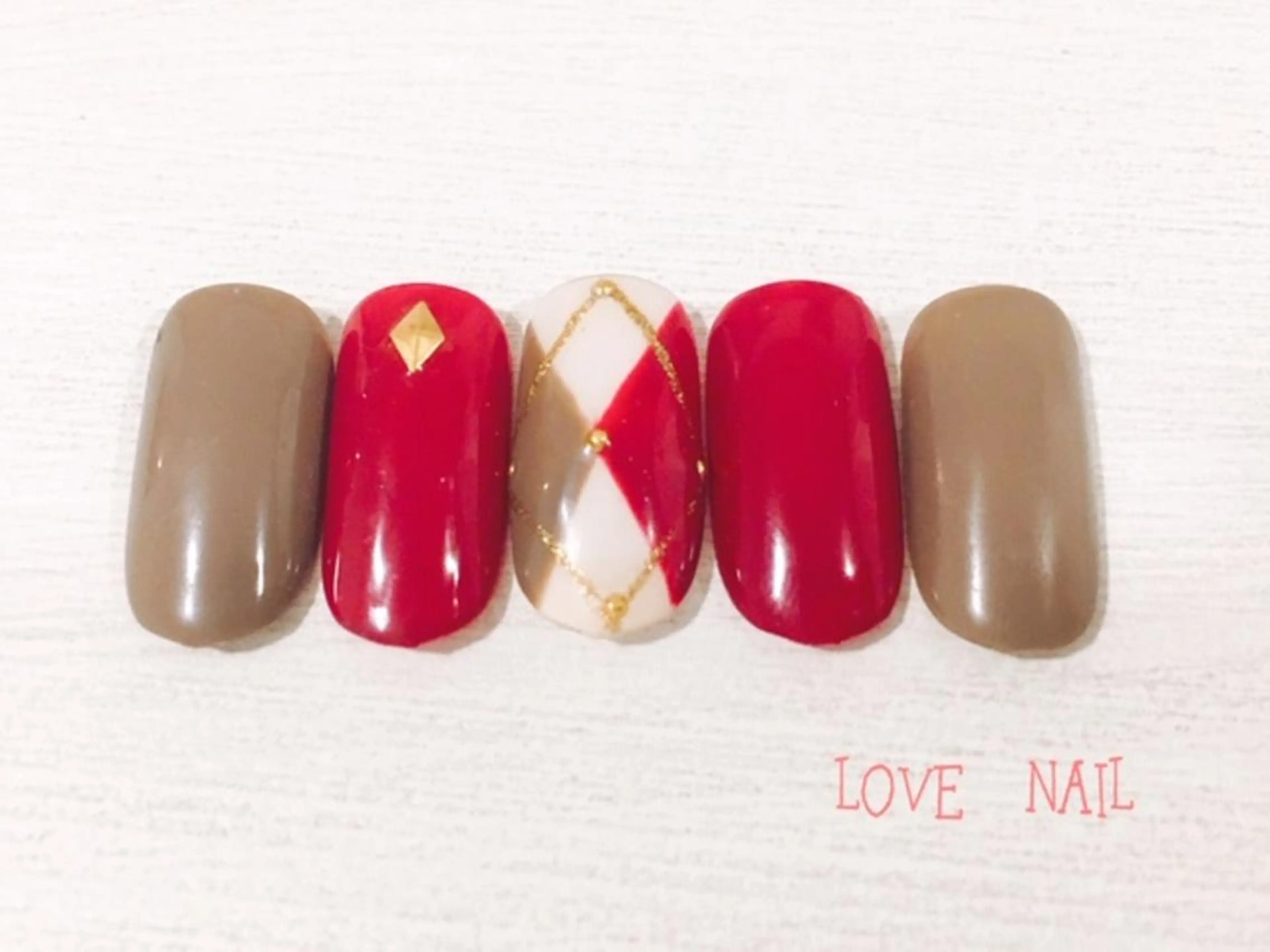 ネイル LOVE NAIL 💕Sonoのネイルデザイン