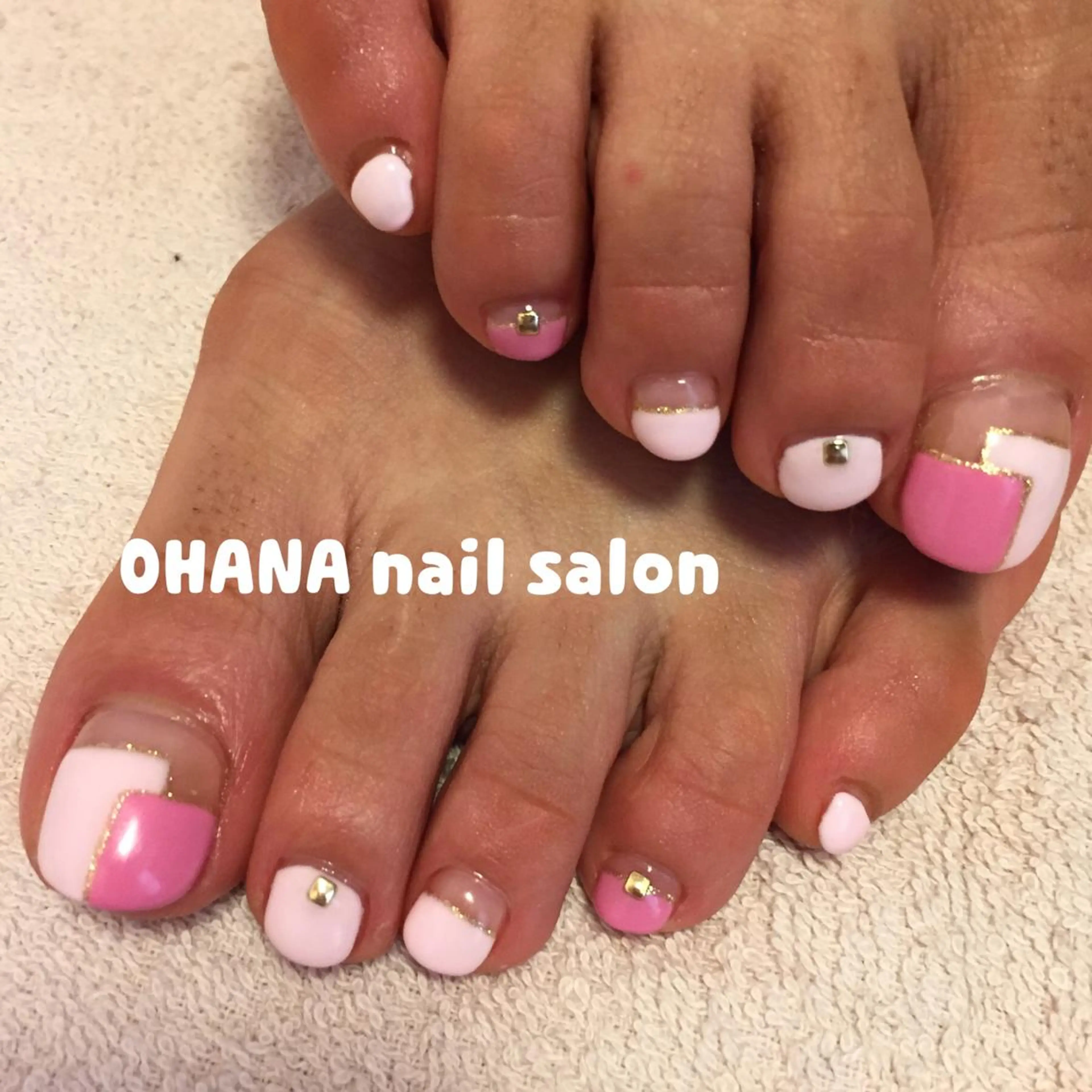 ネイル フットネイル フレンチネイル ジェルネイル ピンク 那覇🏝️台湾人 ネイリストSHIUのネイルデザイン