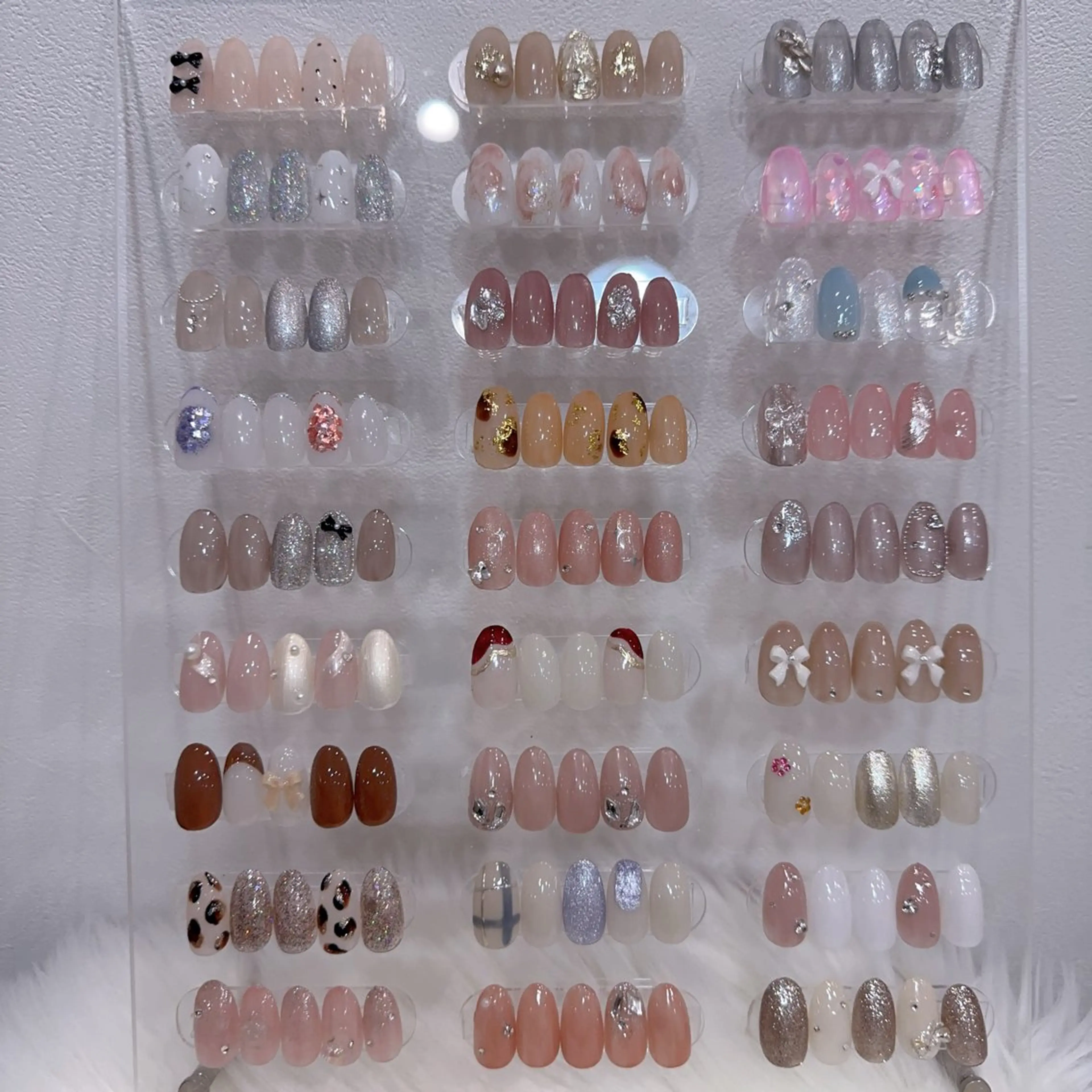 ネイル アートネイル フラッシュネイル フレンチネイル ジェルネイル ガラスフレンチ ハンドネイル You&Me Miyuのネイルデザイン