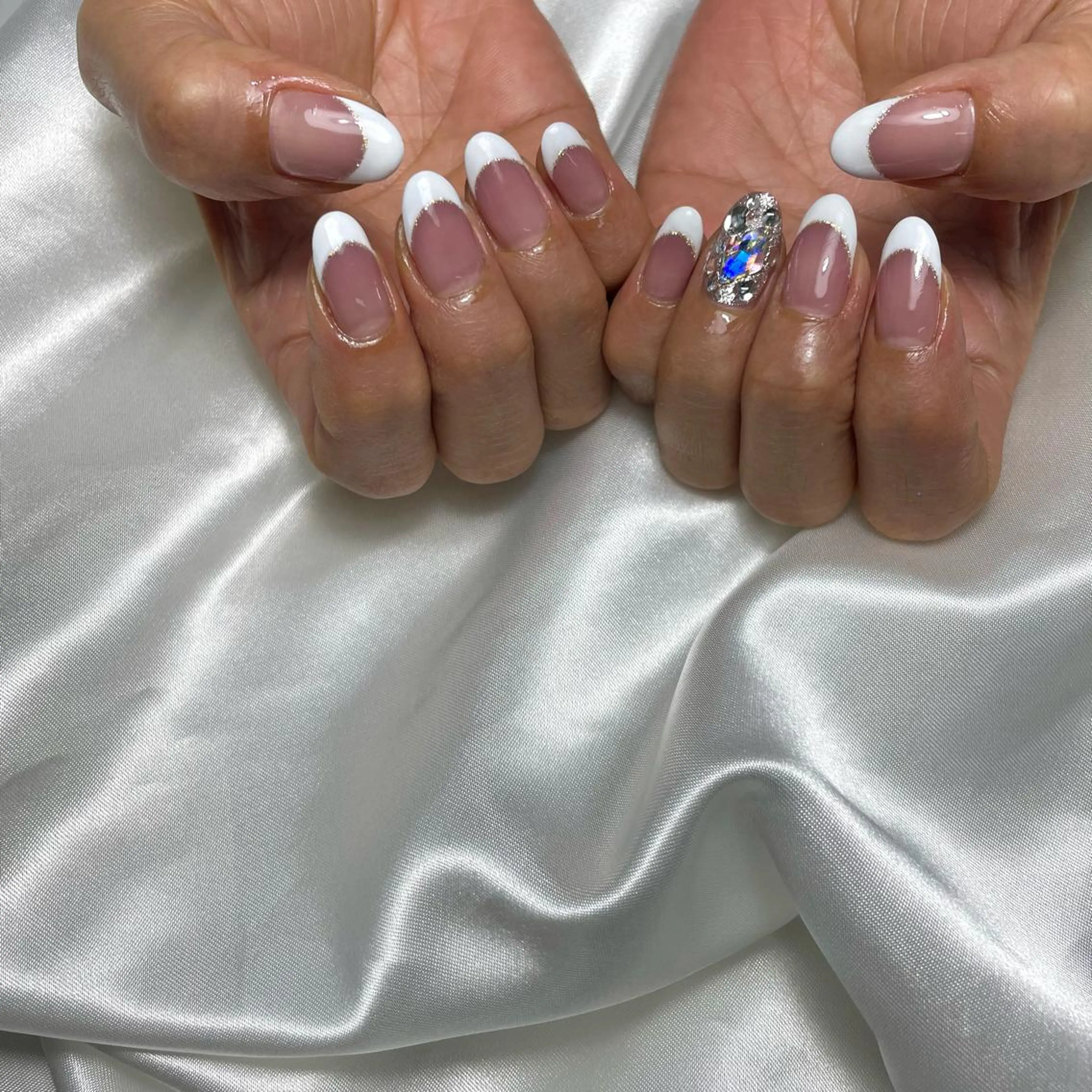 ネイル フレンチネイル シンプルネイル ハンドネイル upala Mayukoのネイルデザイン