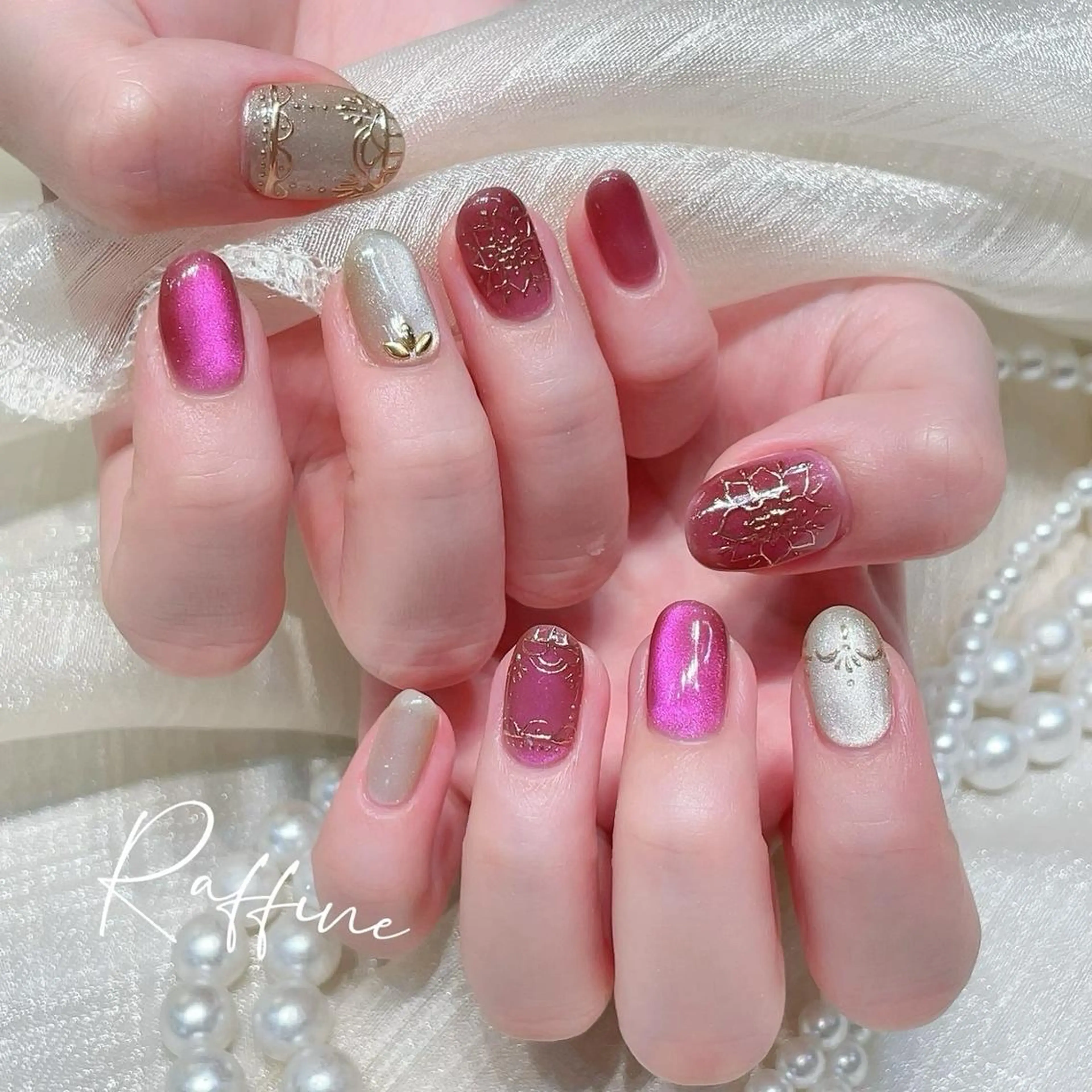 ネイル ハンドネイル RAFFINE haru🦋🩵のネイルデザイン