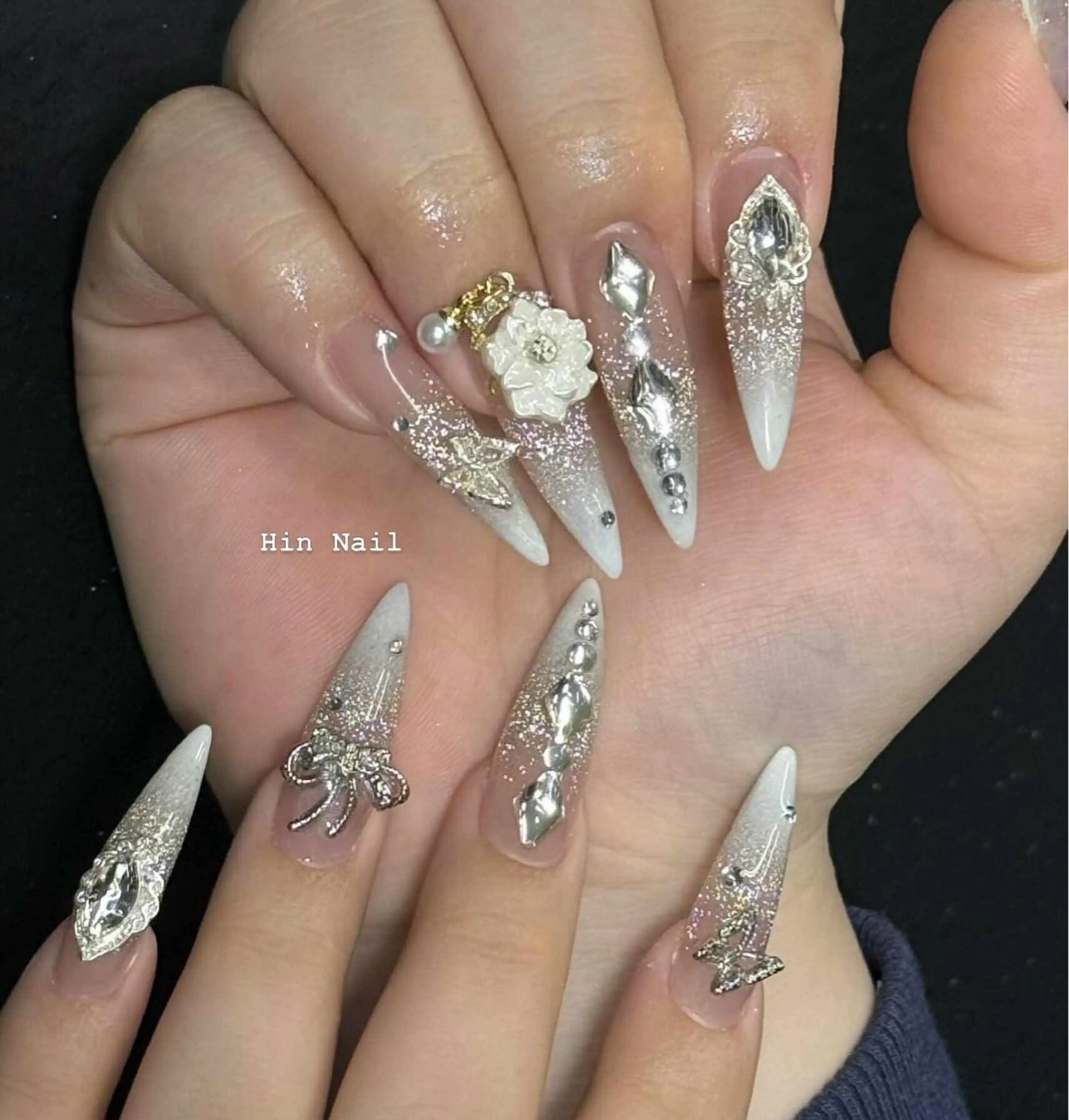 ネイル ハンドネイル HIN NAILのネイルデザイン