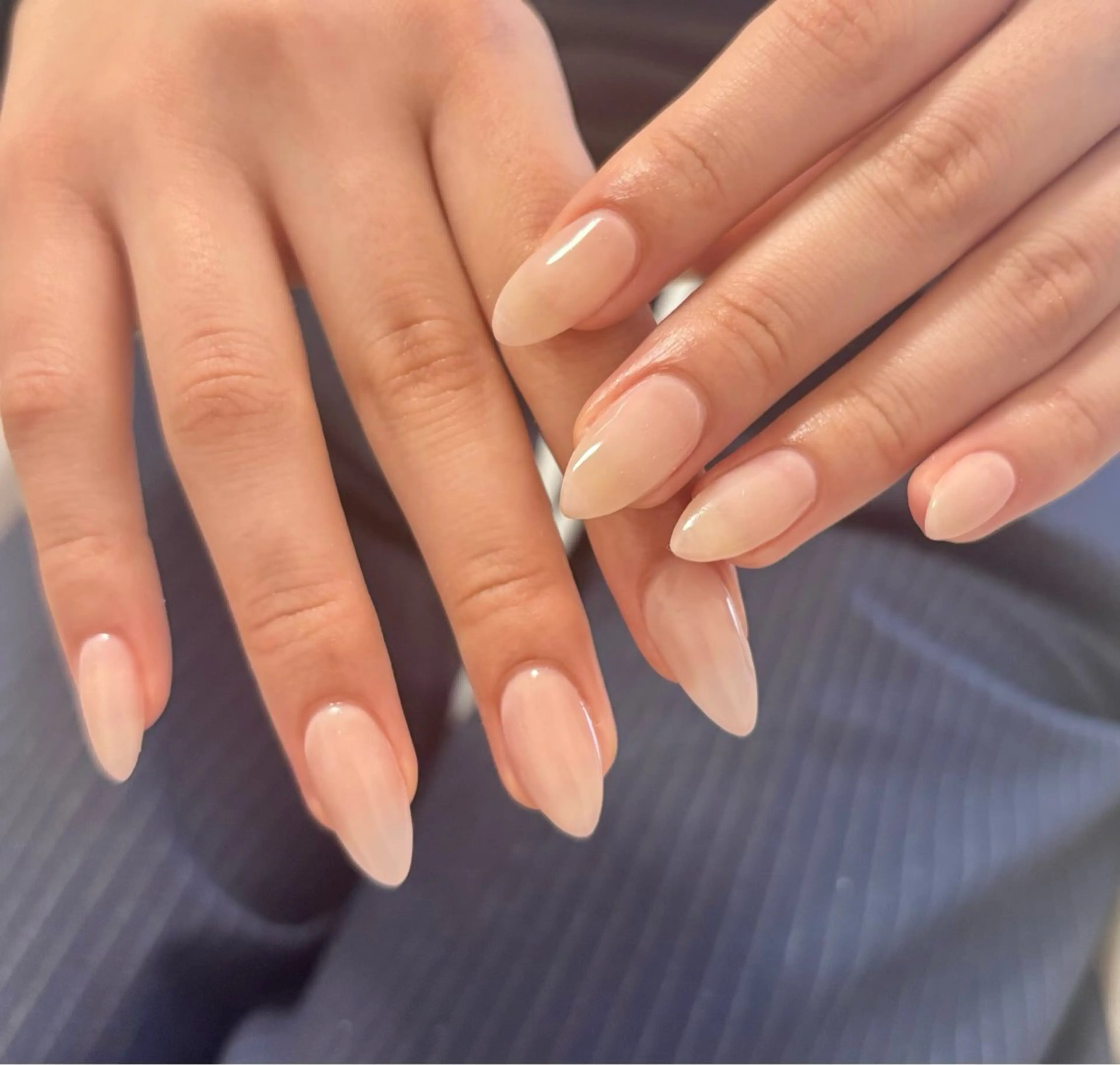 ネイル ハンドネイル 伊藤 菜緒のネイルデザイン