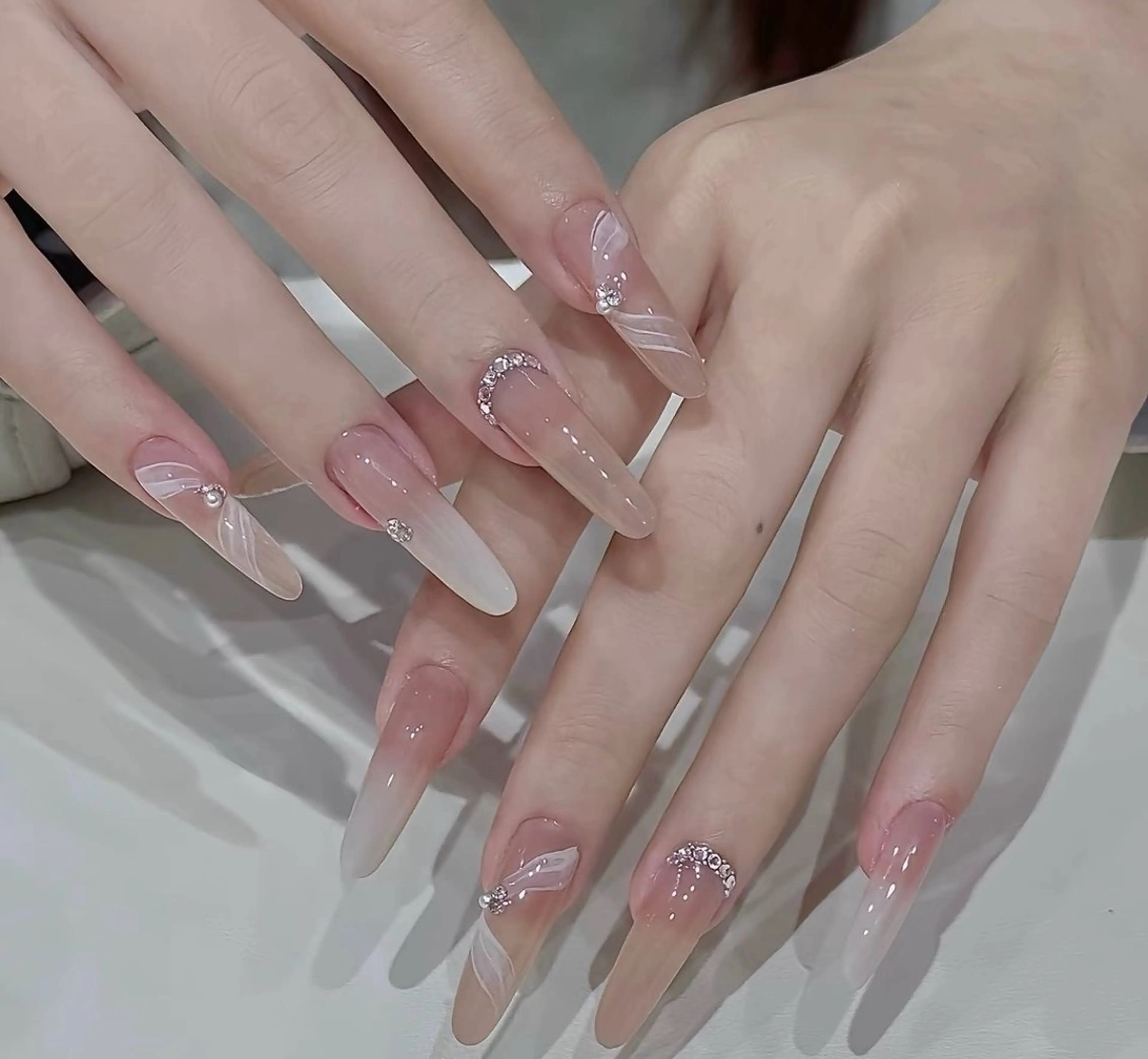 ネイル sun nail池袋 モデル募集のネイルデザイン