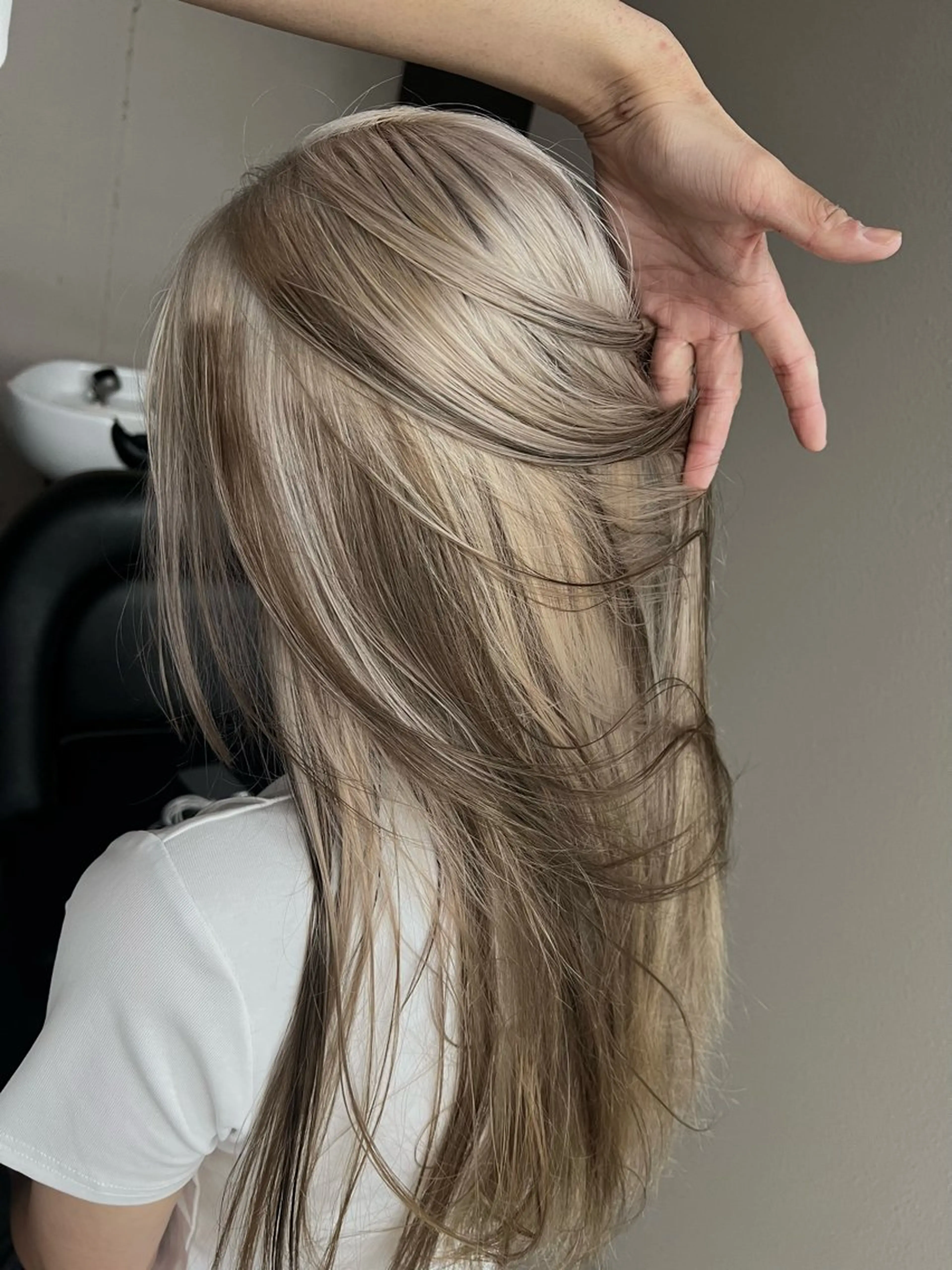 カラー ヘアカラー トリートメント 今が1番似合う自分に /志音のヘアスタイル