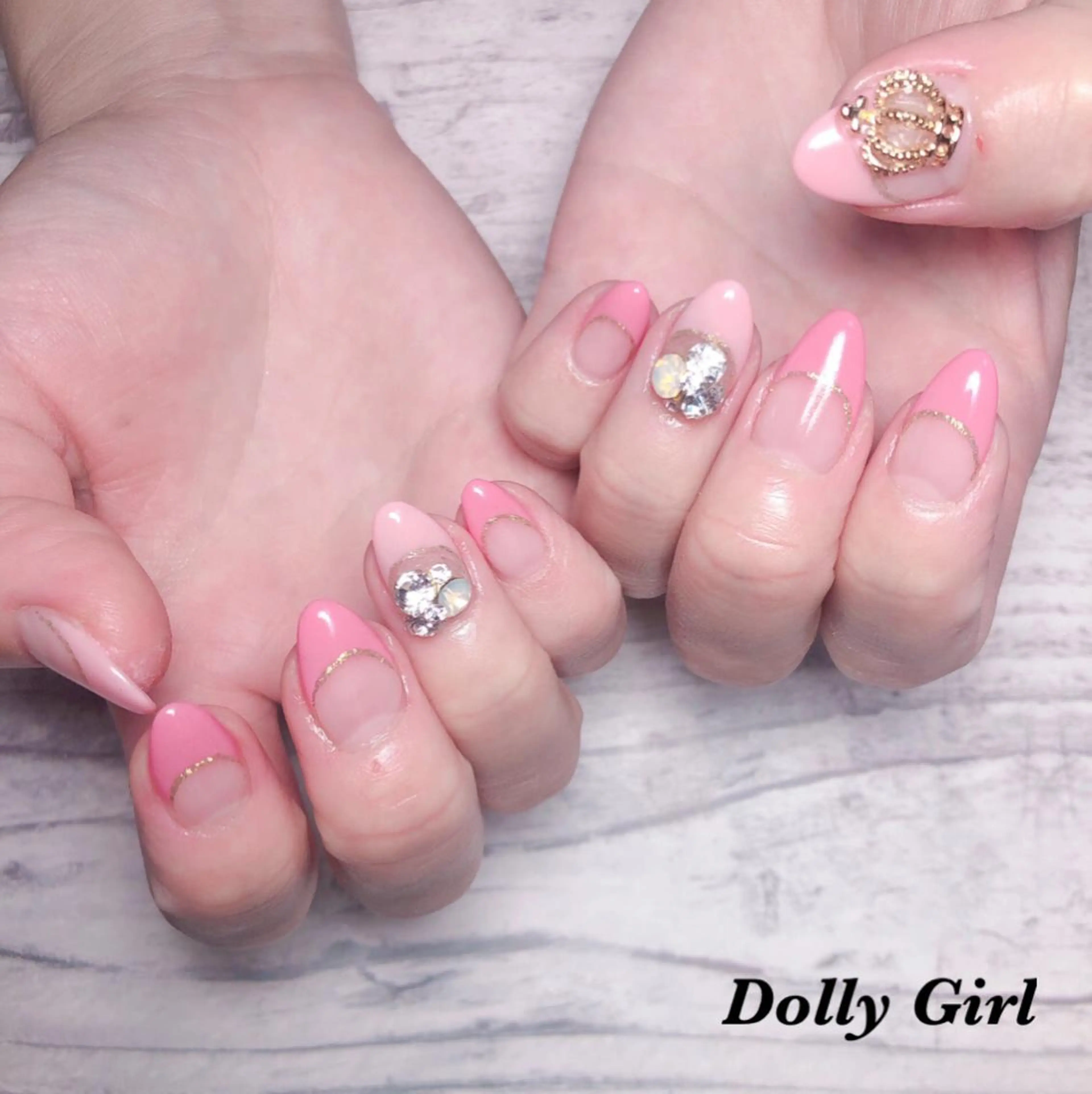 ネイル 個室ネイルサロンDolly  Girl〜ドーリーガール〜所属・DollyGirl KYOKOのネイルデザイン