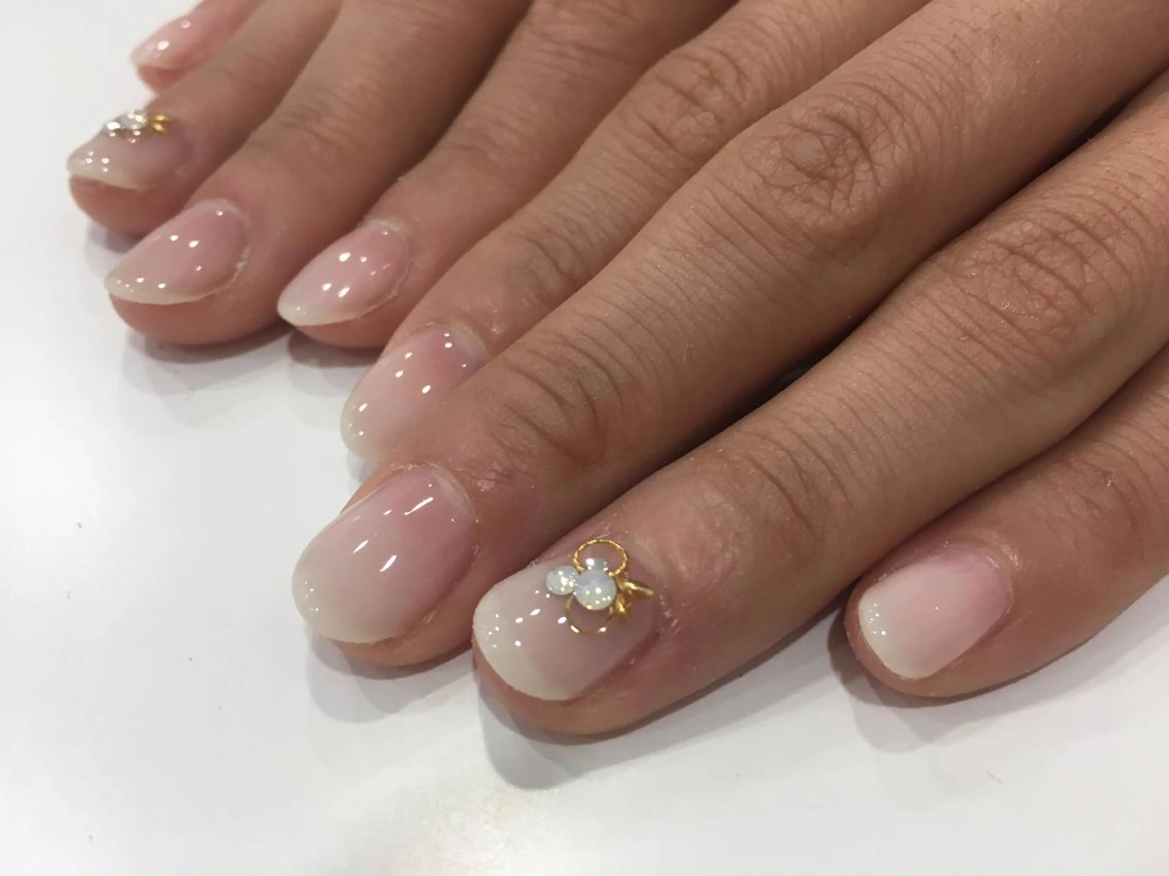 ネイル 酒井 美由紀のネイルデザイン