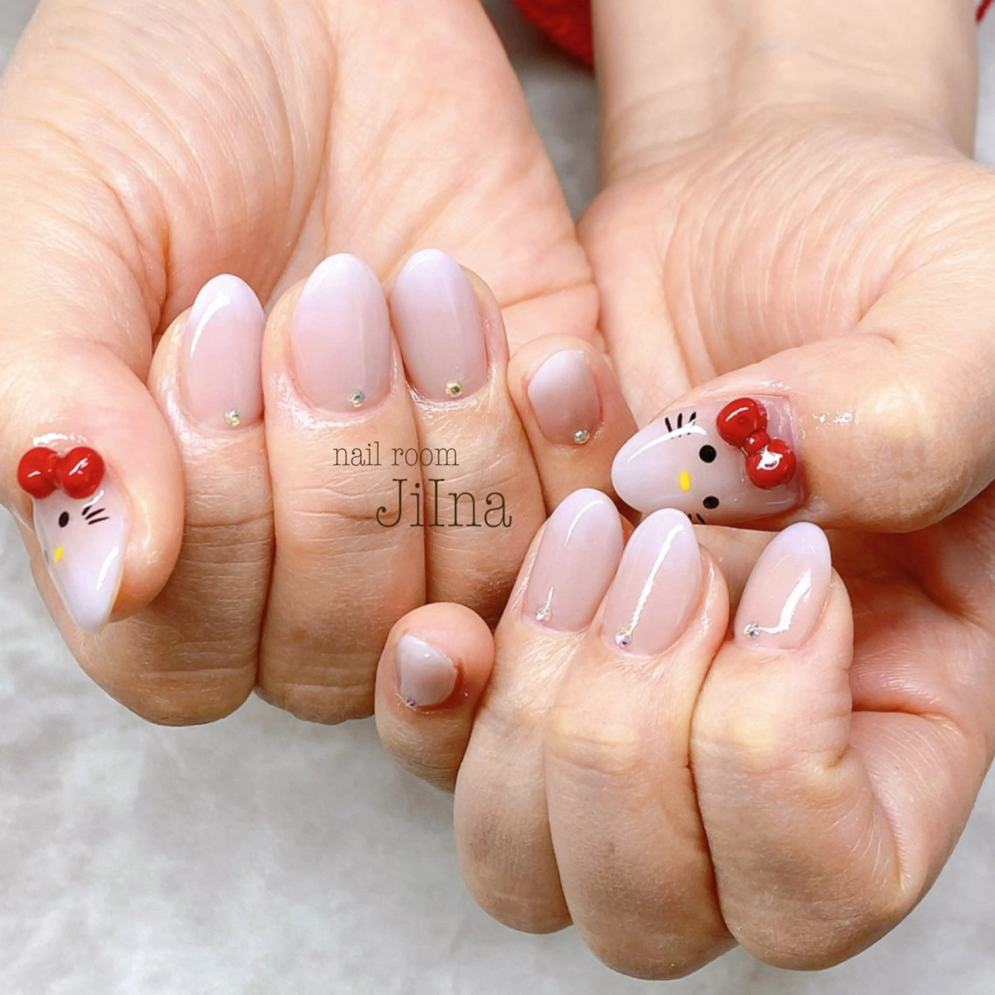 ネイル 持ち込み JiIna nailのネイルデザイン